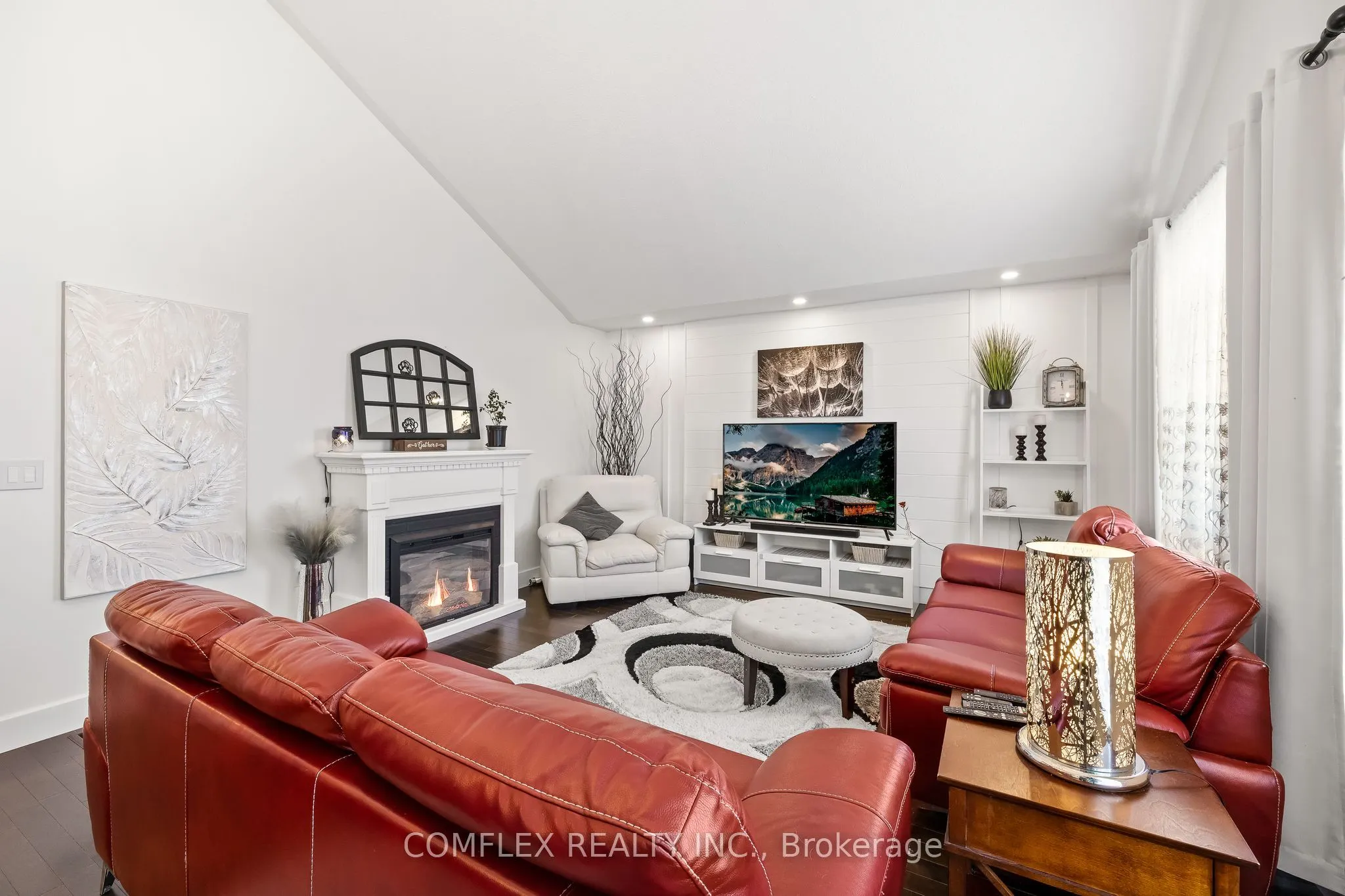 2687 FOXMEADOW Road