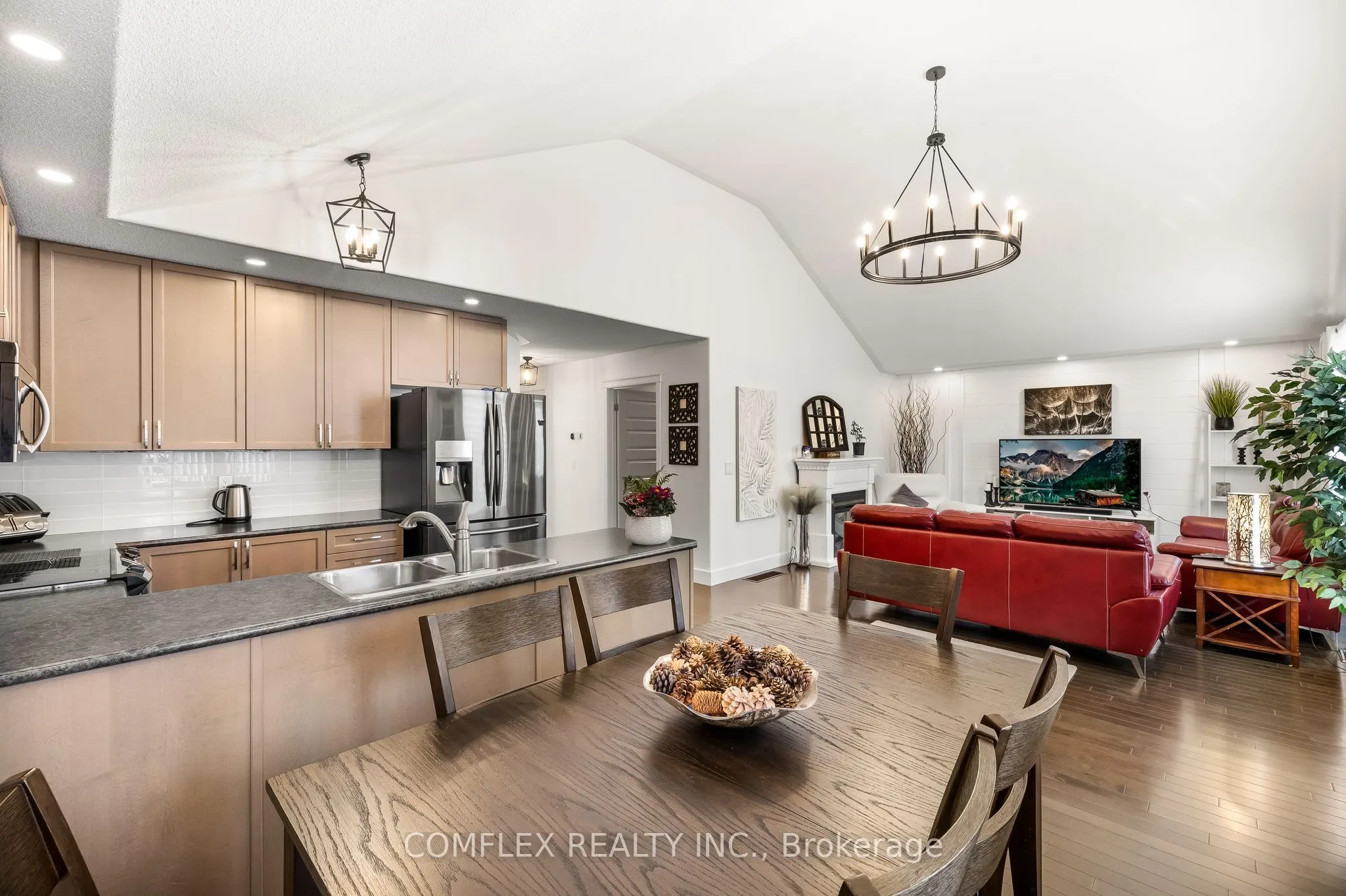 2687 FOXMEADOW Road