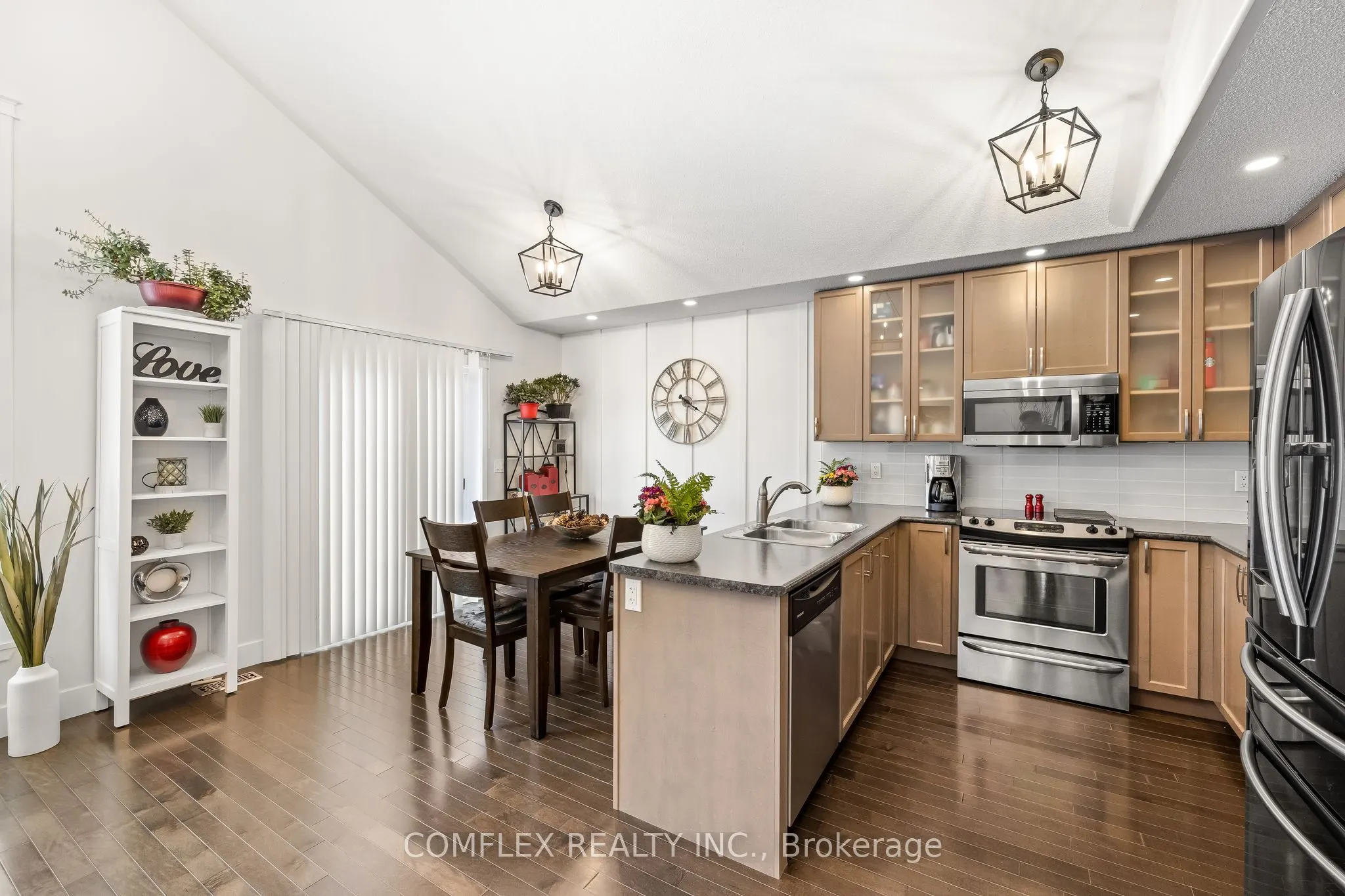 2687 FOXMEADOW Road