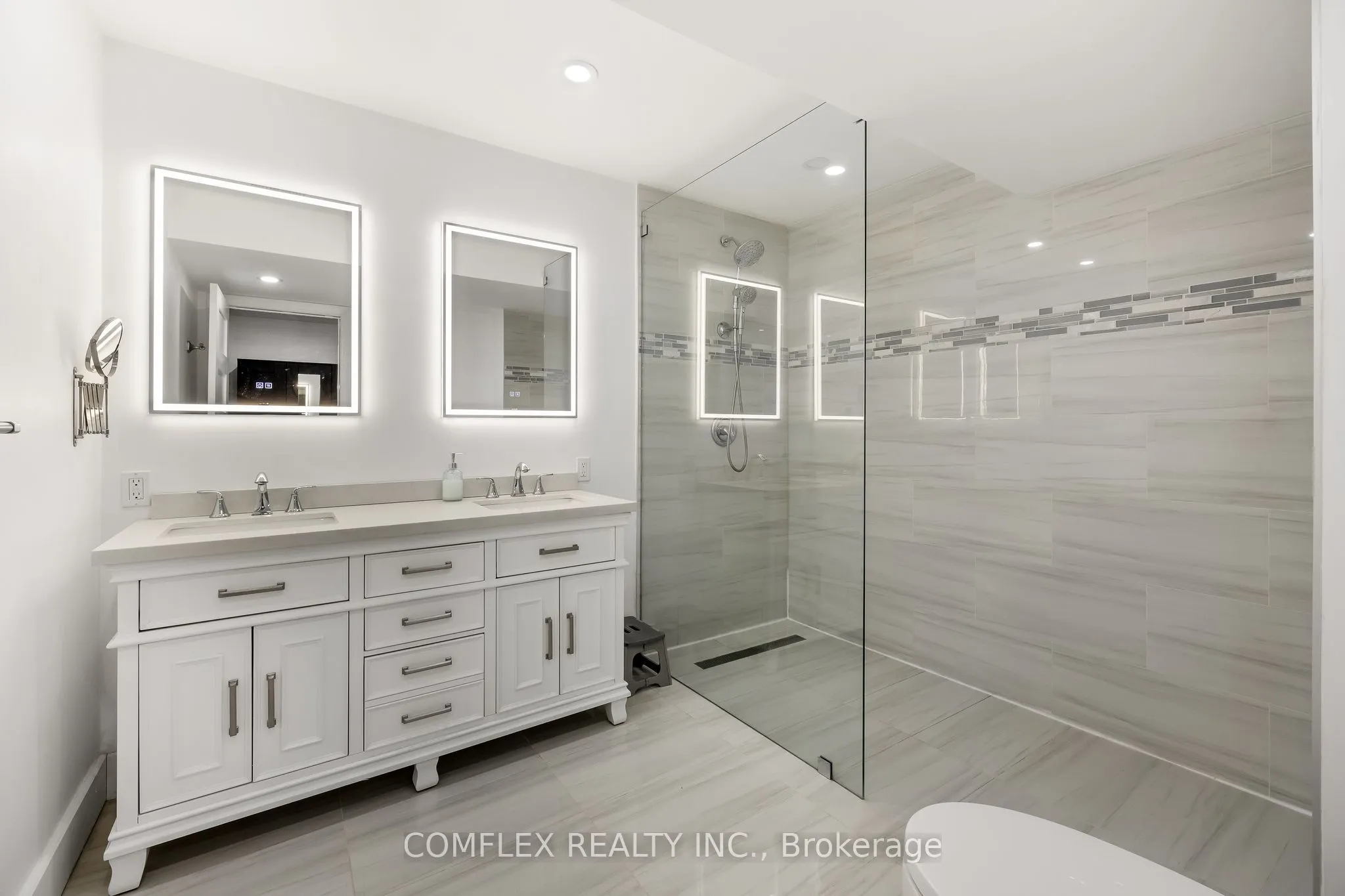 2687 FOXMEADOW Road