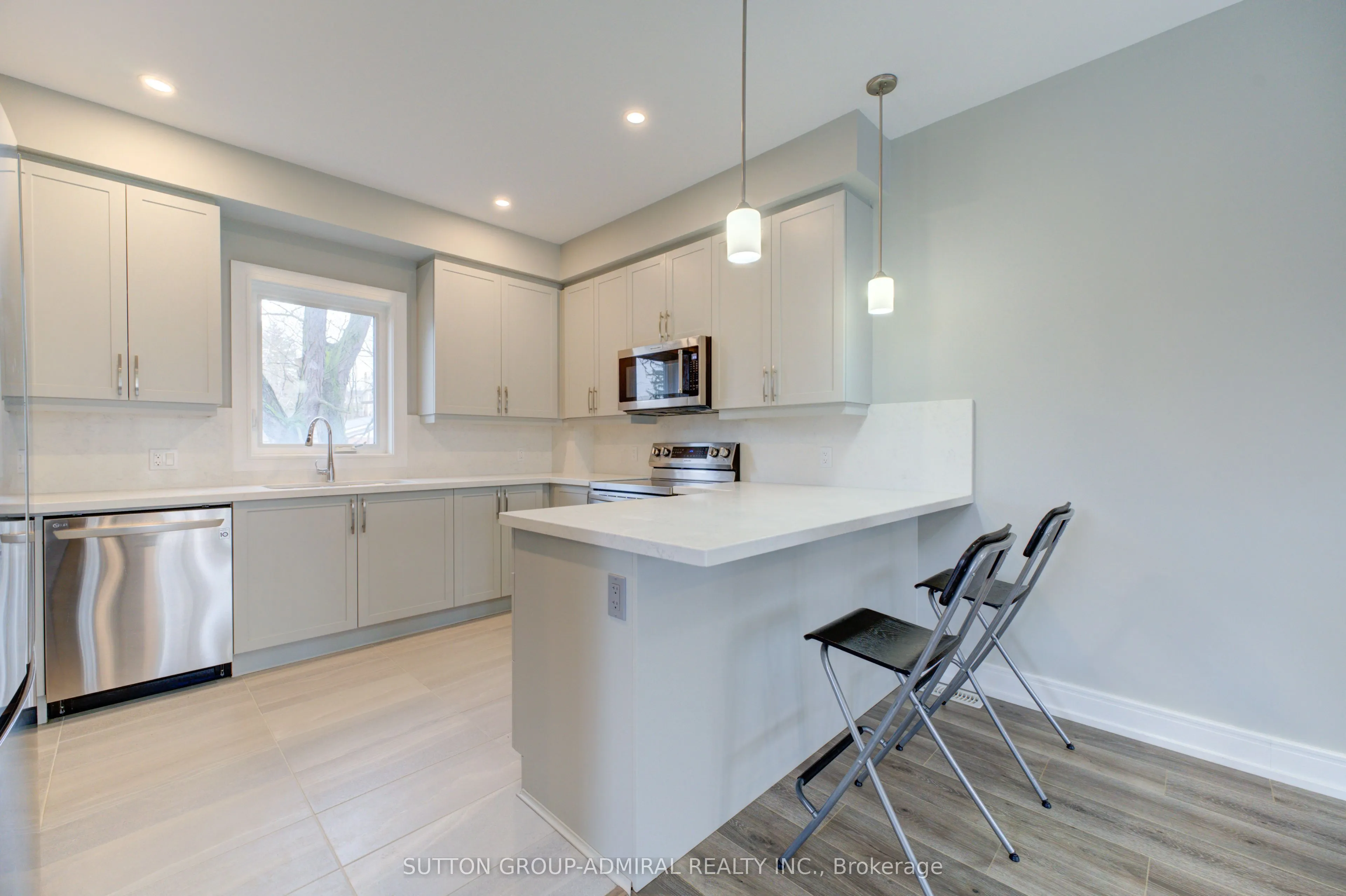 33 Jarvis Street, #25