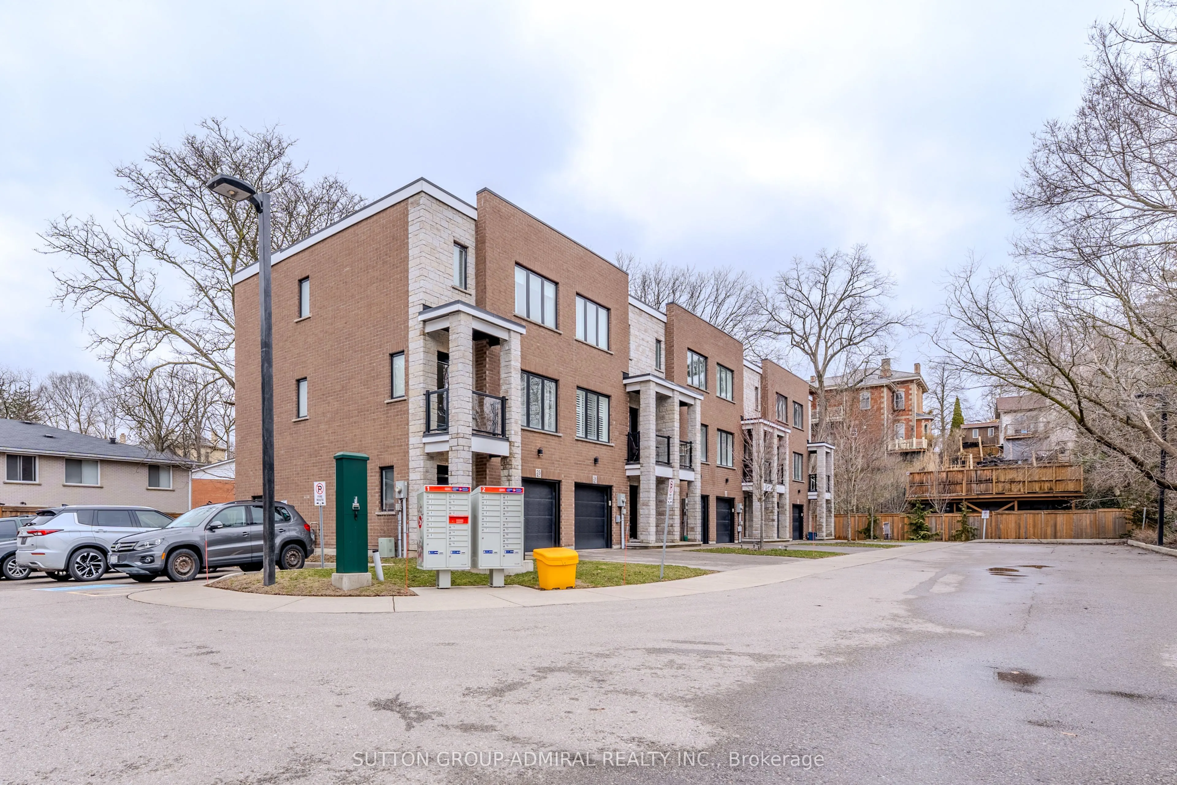 33 Jarvis Street, #25