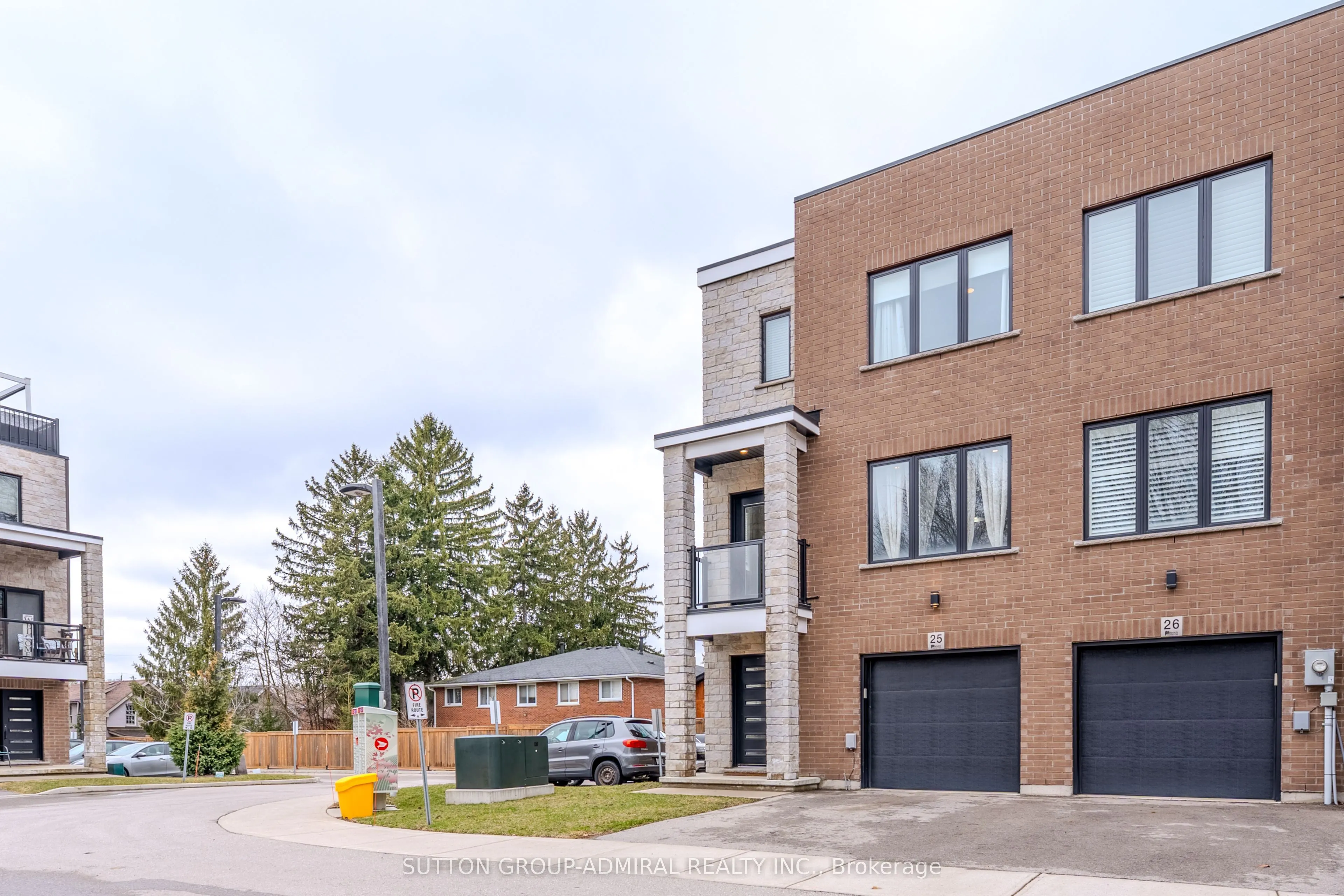 33 Jarvis Street, #25