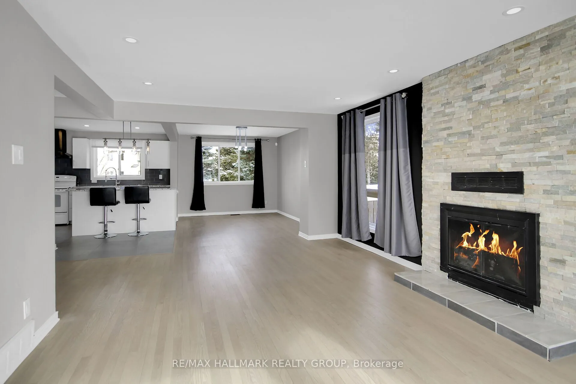 13 Coolspring Crescent