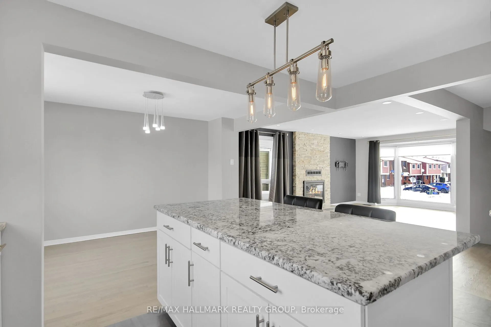 13 Coolspring Crescent