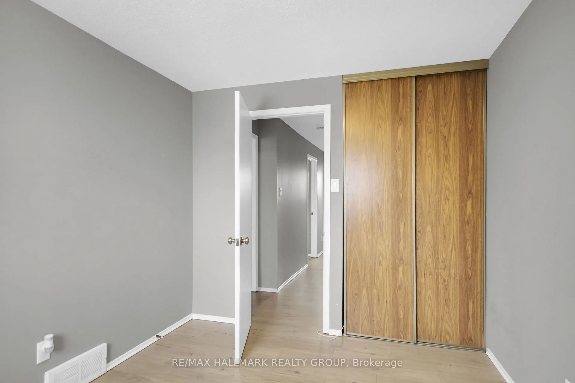 13 Coolspring Crescent