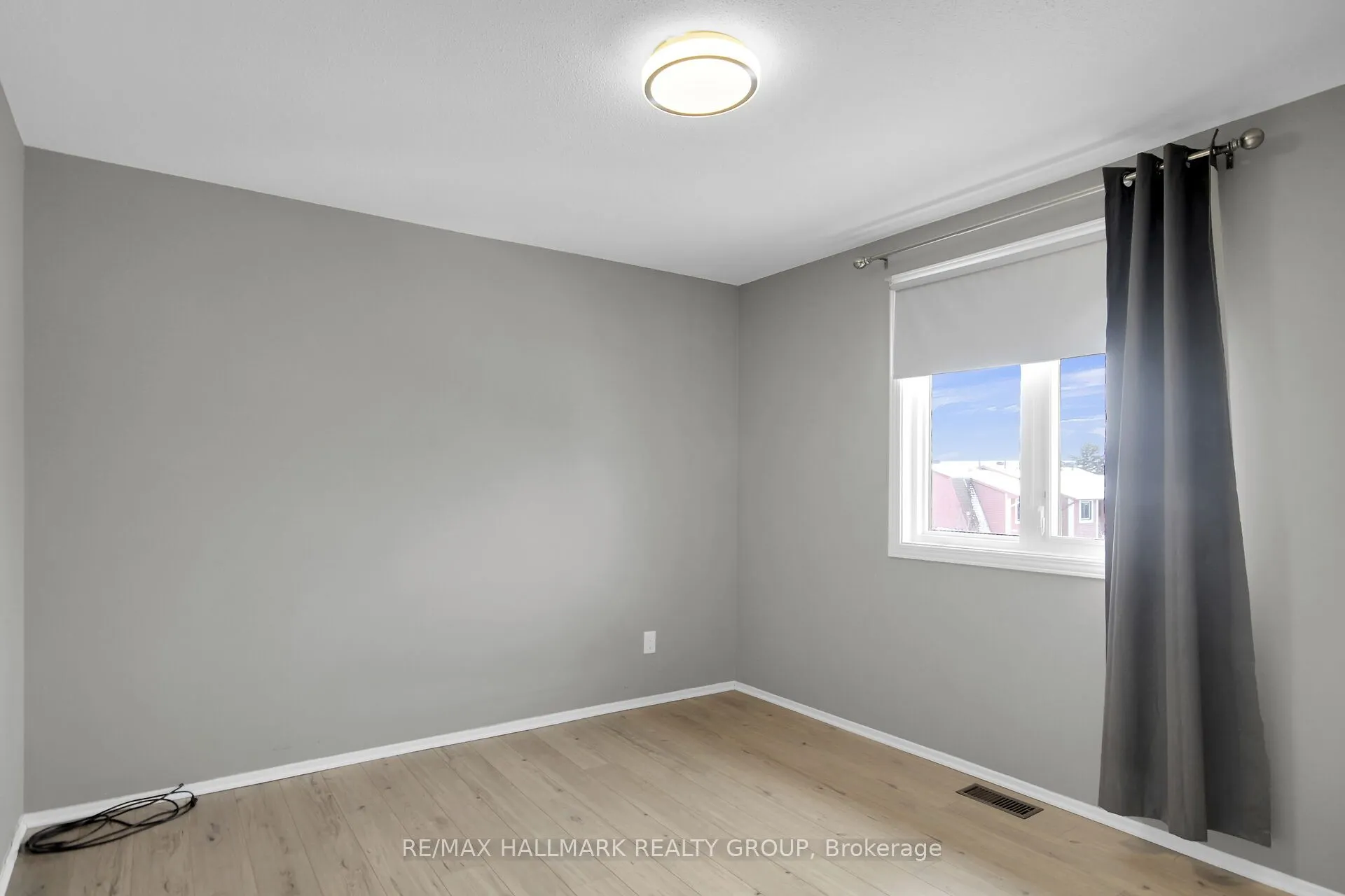 13 Coolspring Crescent