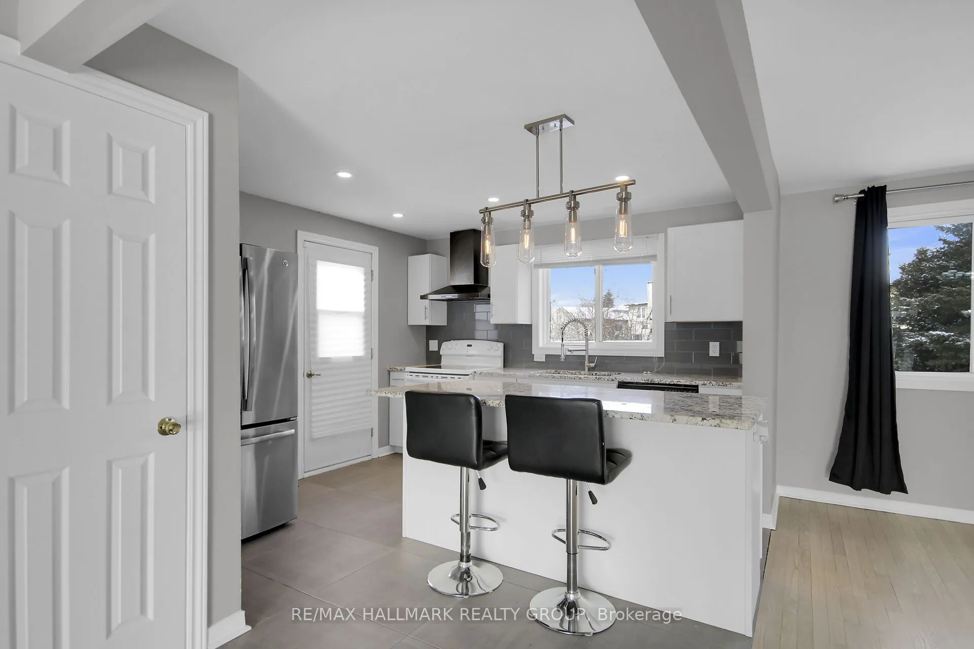 13 Coolspring Crescent