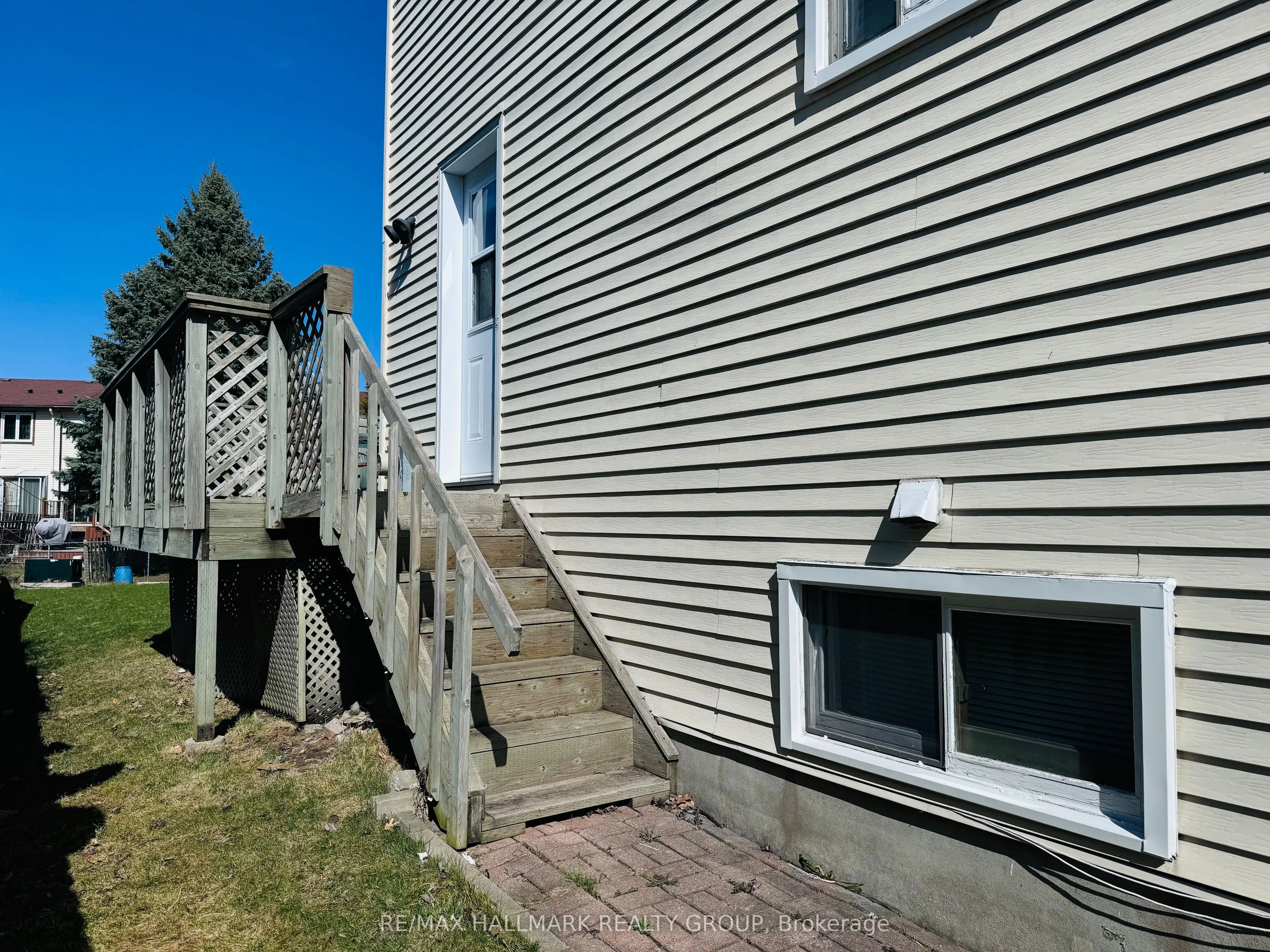13 Coolspring Crescent