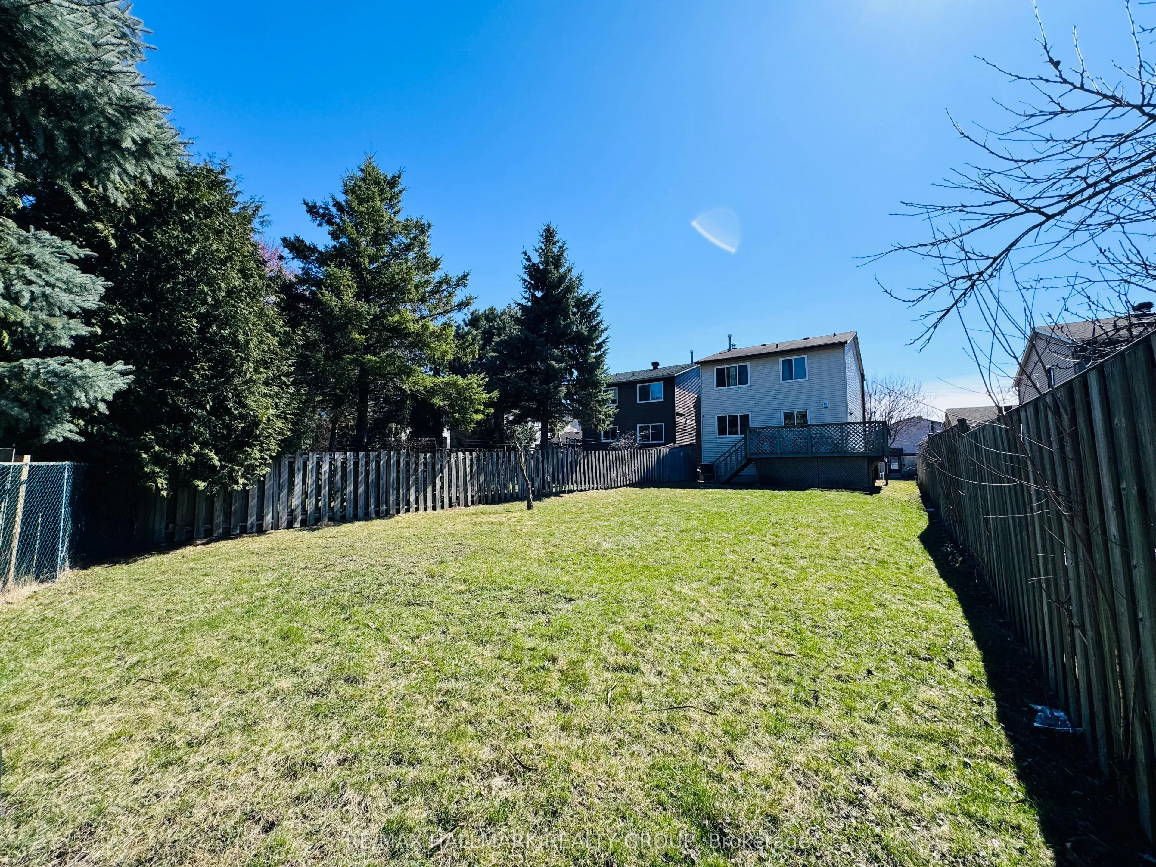 13 Coolspring Crescent