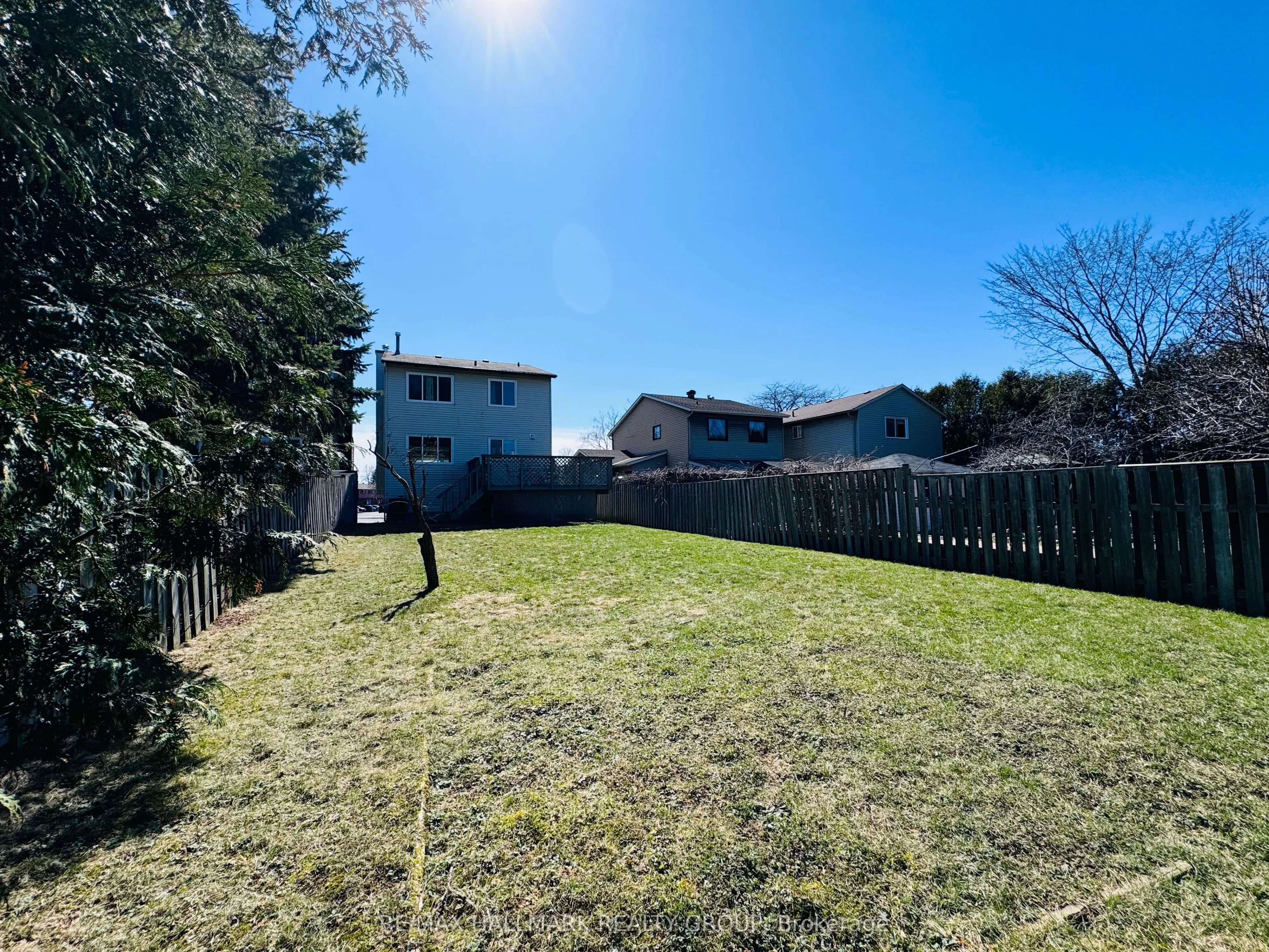 13 Coolspring Crescent