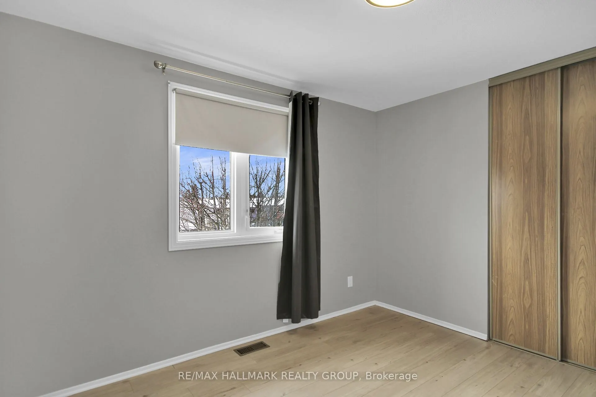 13 Coolspring Crescent