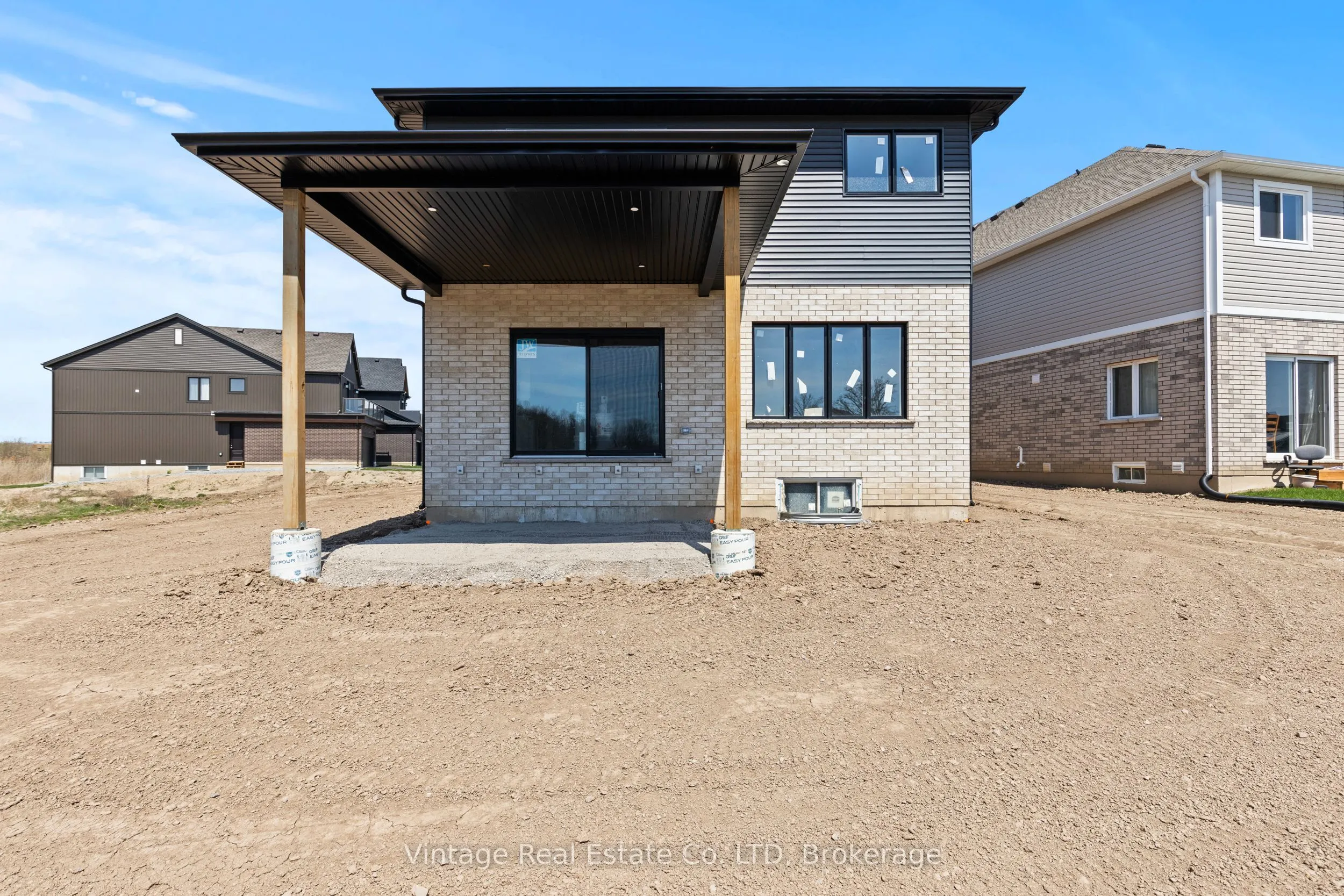 7455 Majestic Trail