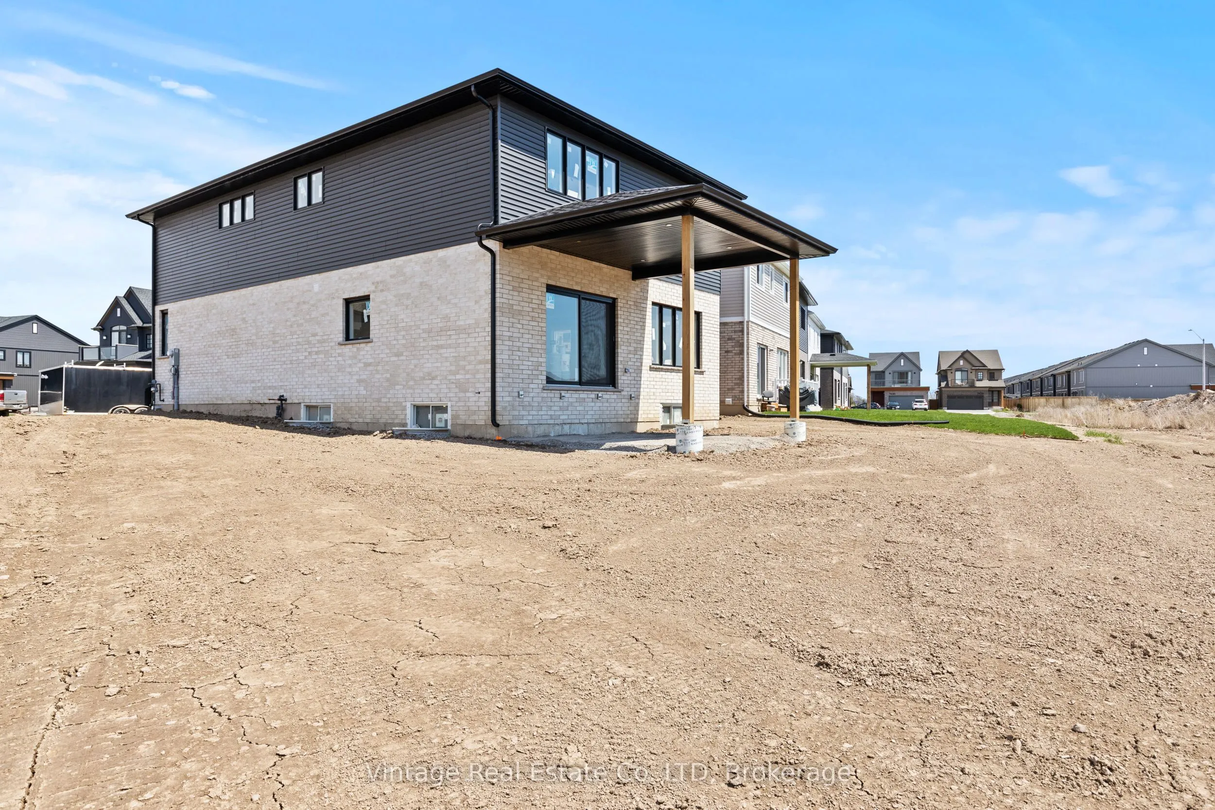 7455 Majestic Trail