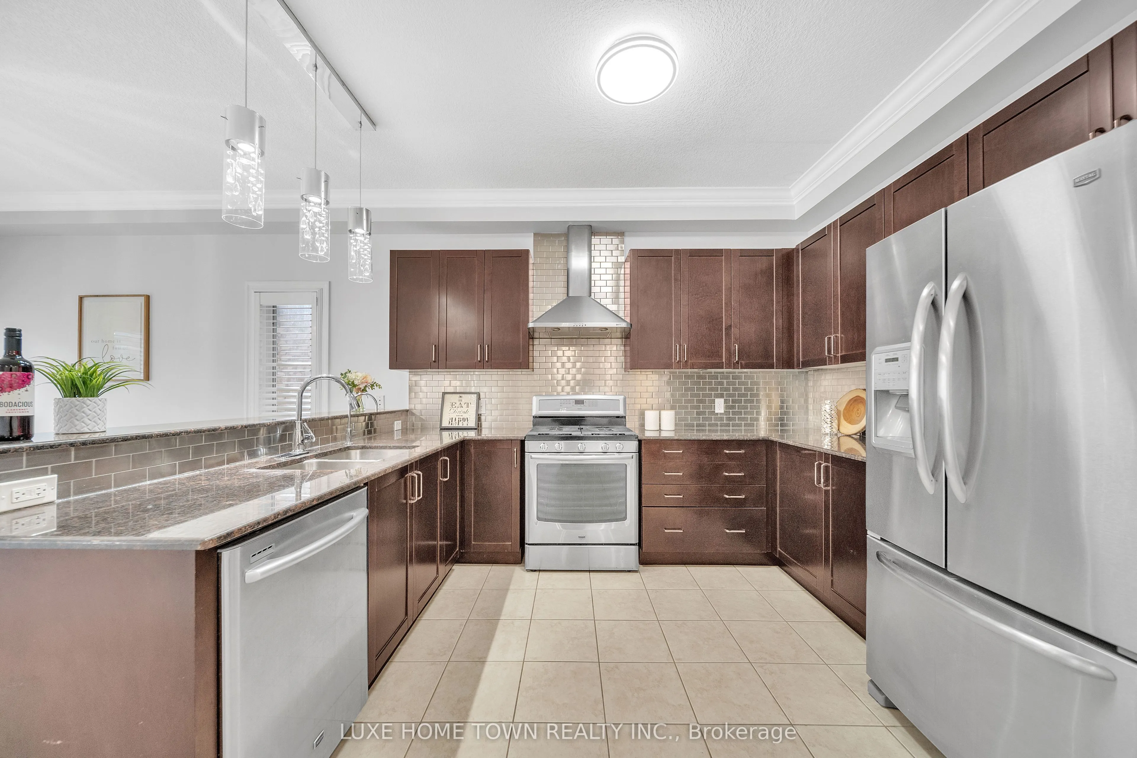 344 Watervale Crescent