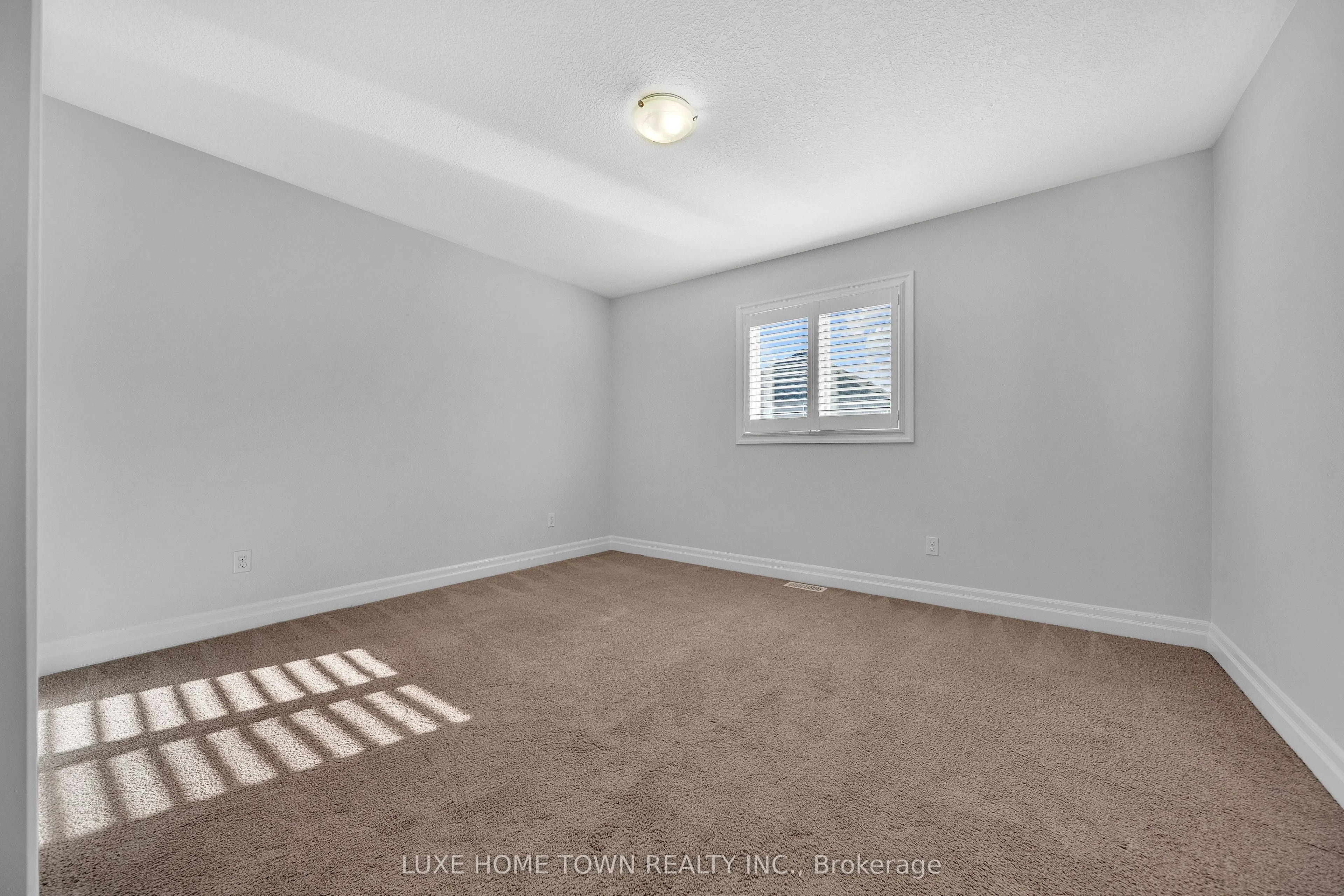 344 Watervale Crescent