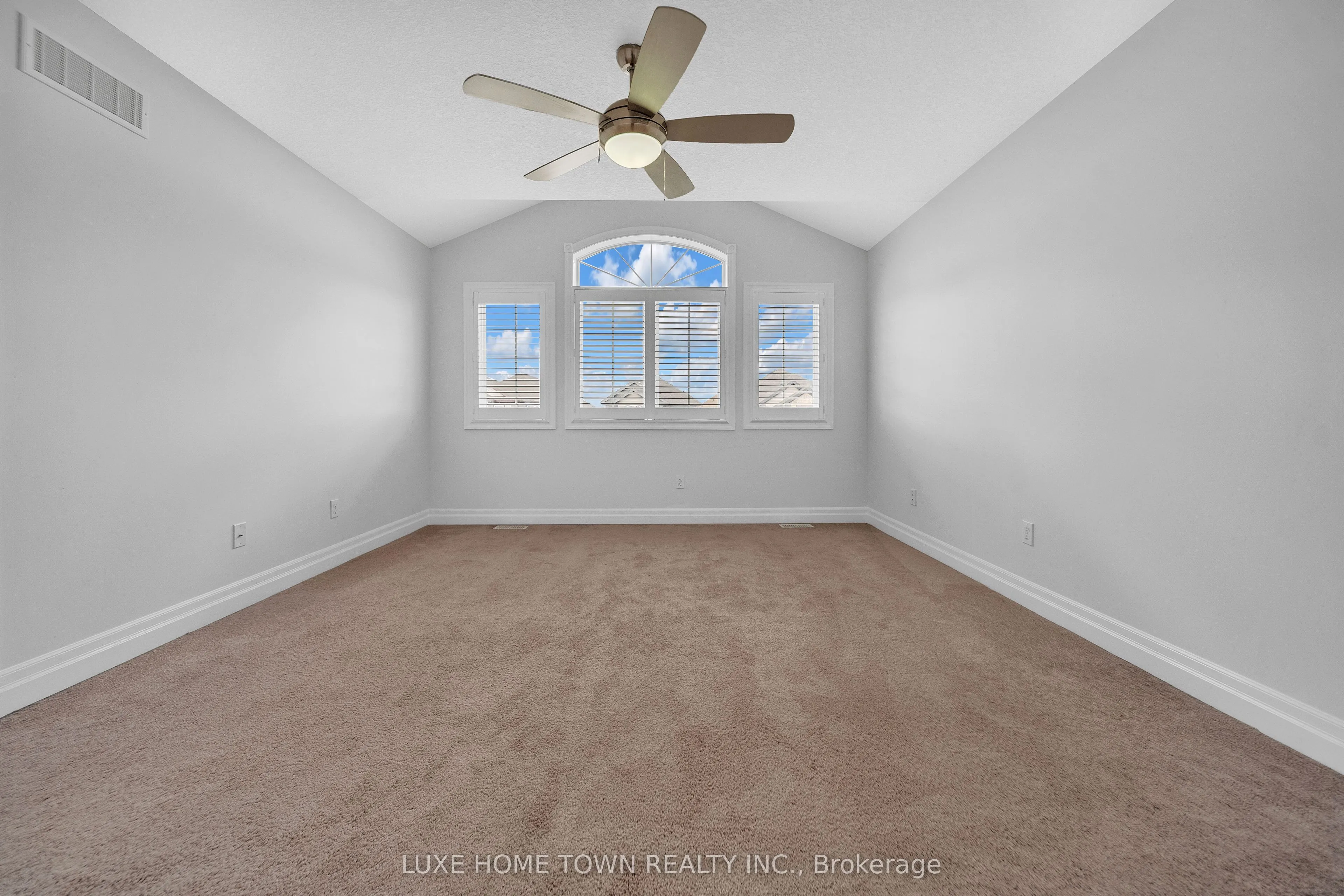 344 Watervale Crescent