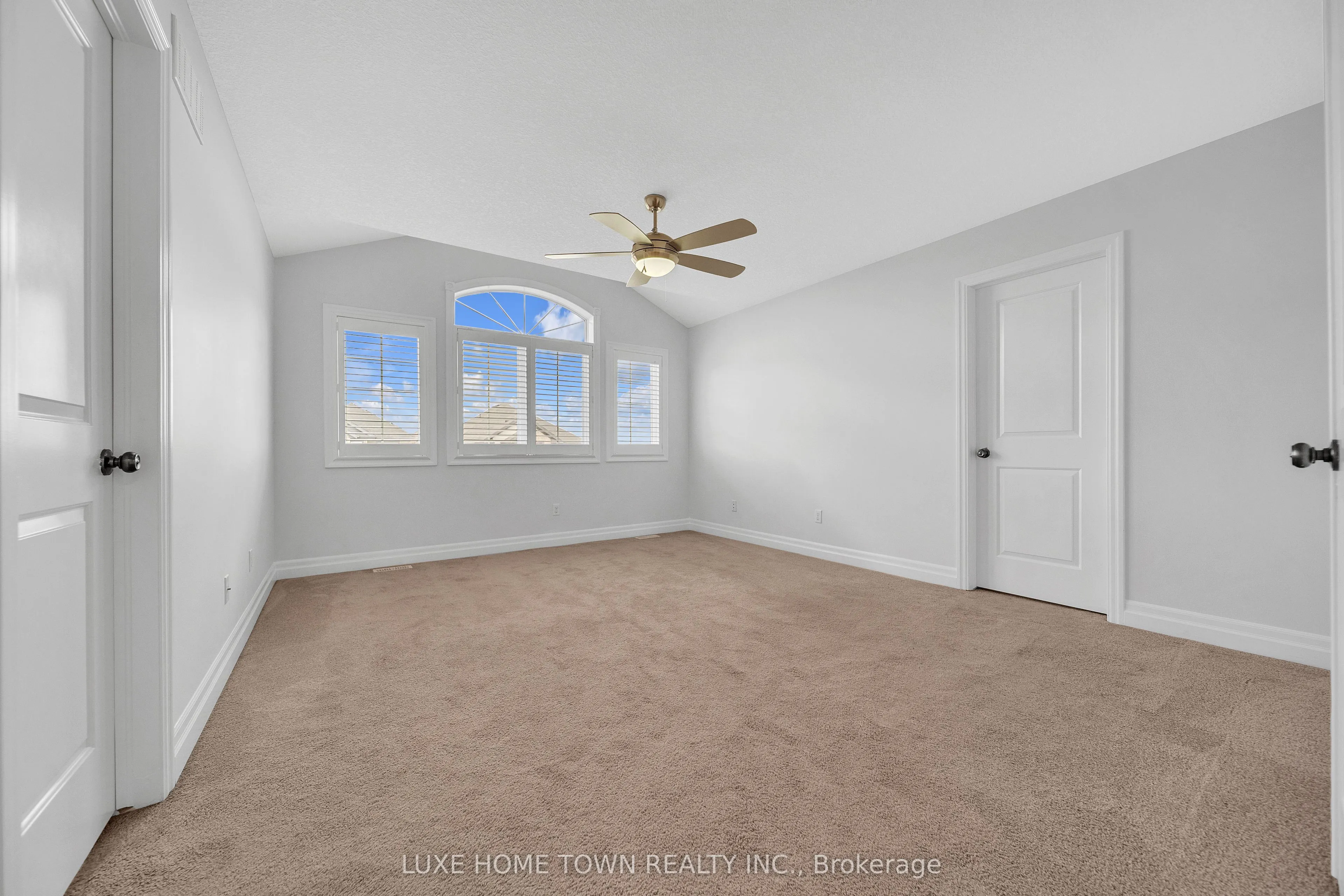 344 Watervale Crescent