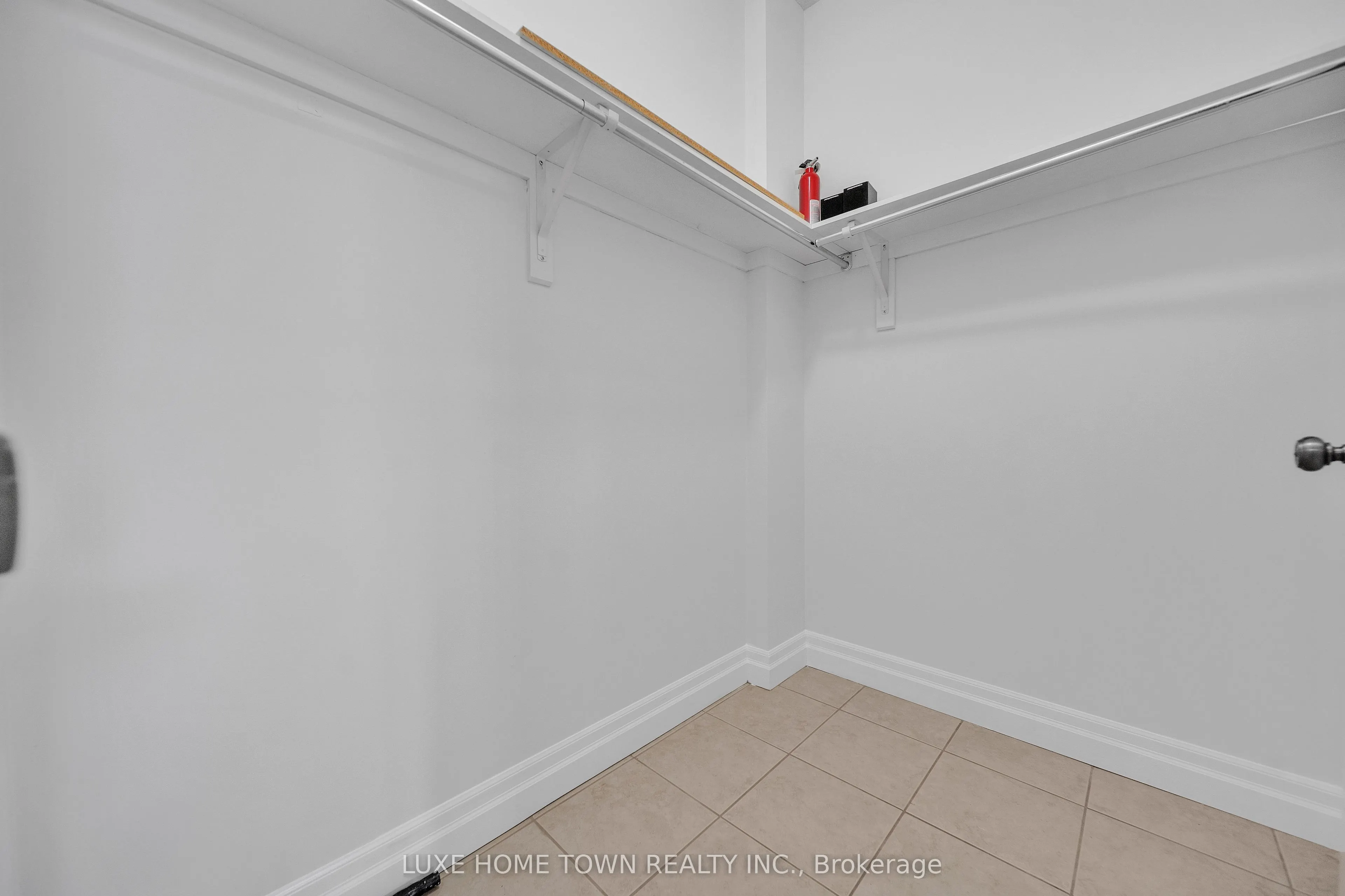344 Watervale Crescent