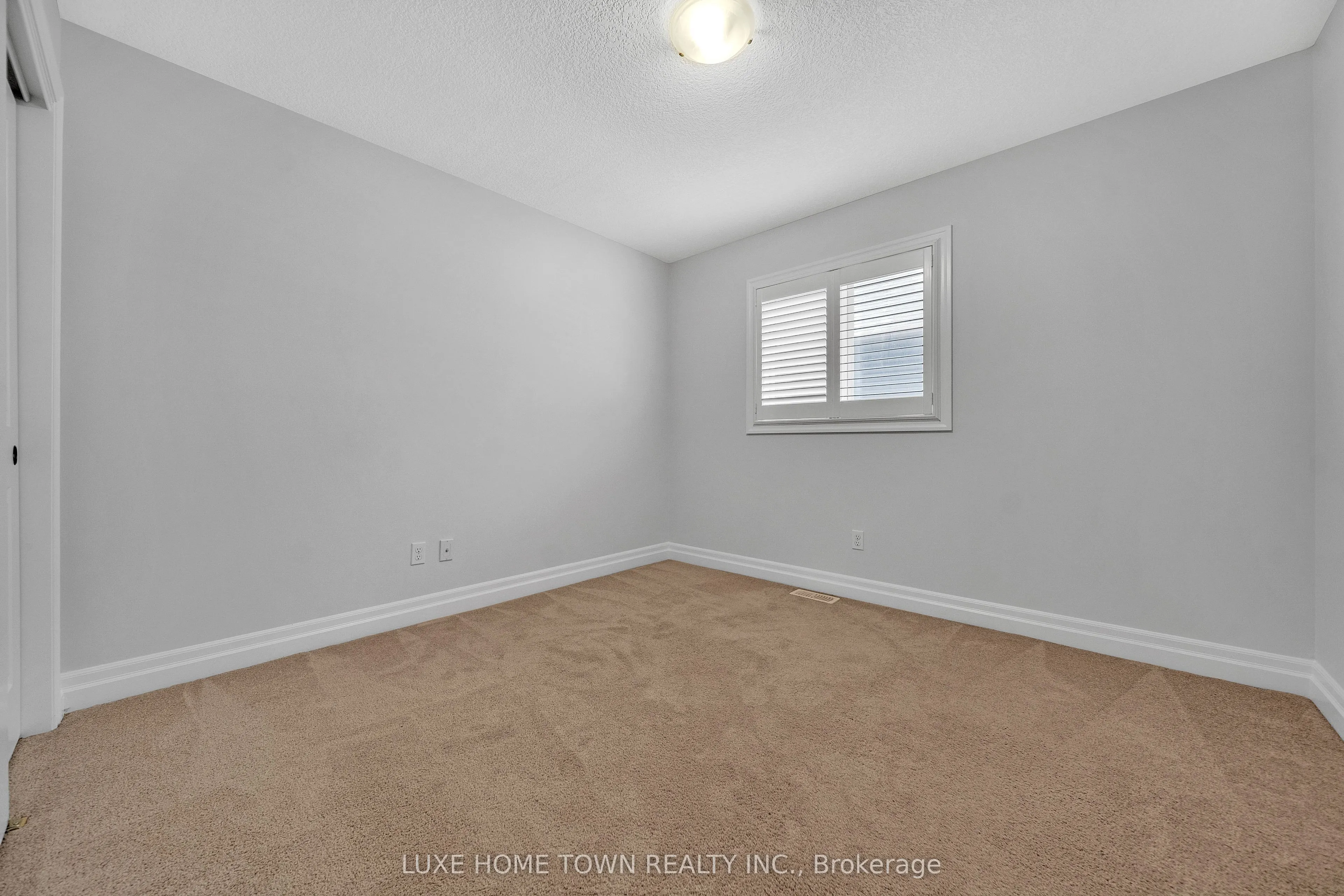 344 Watervale Crescent