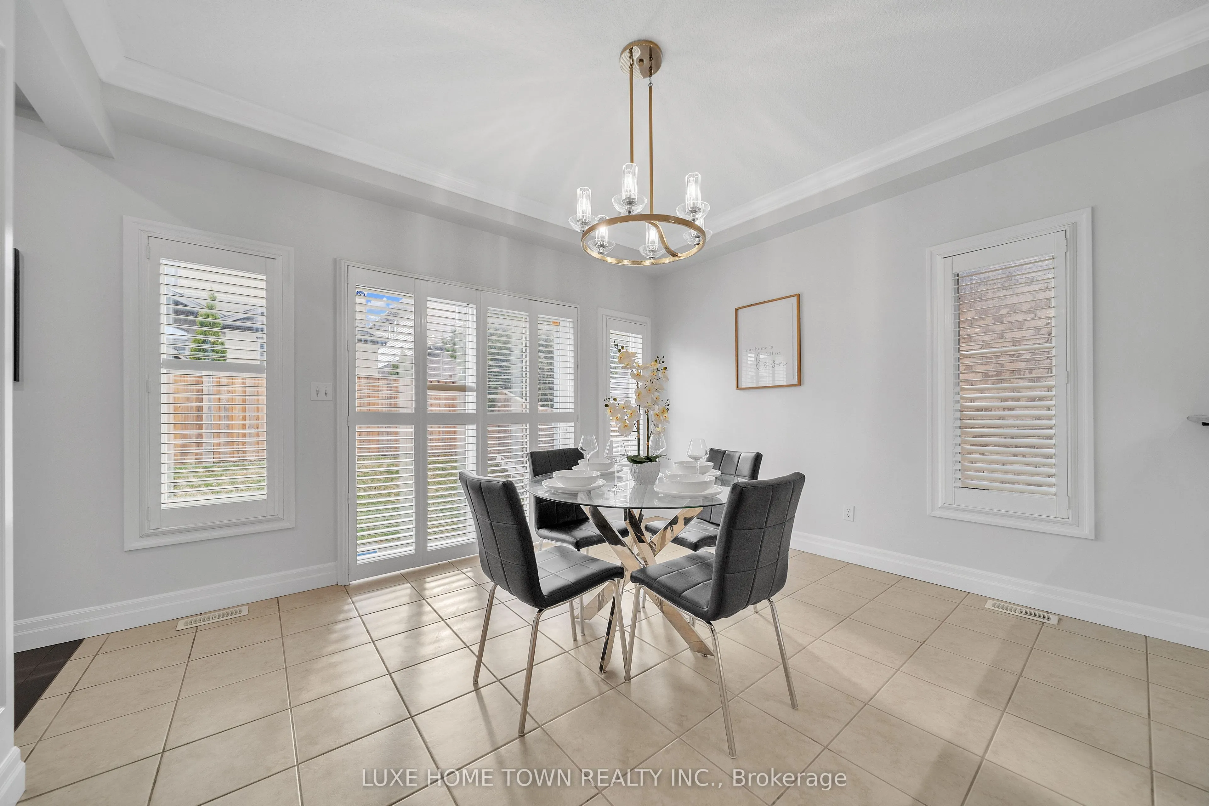 344 Watervale Crescent