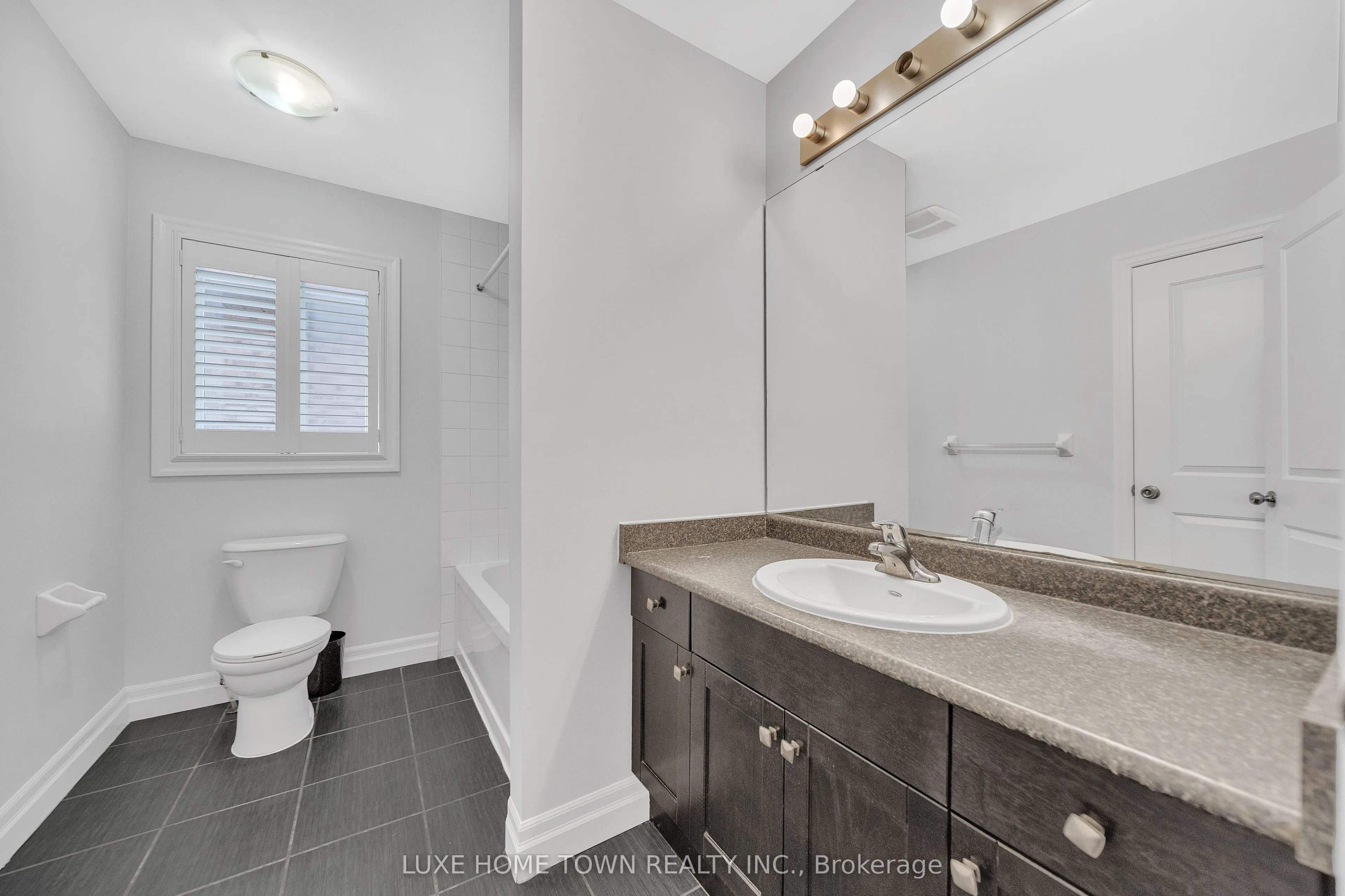 344 Watervale Crescent