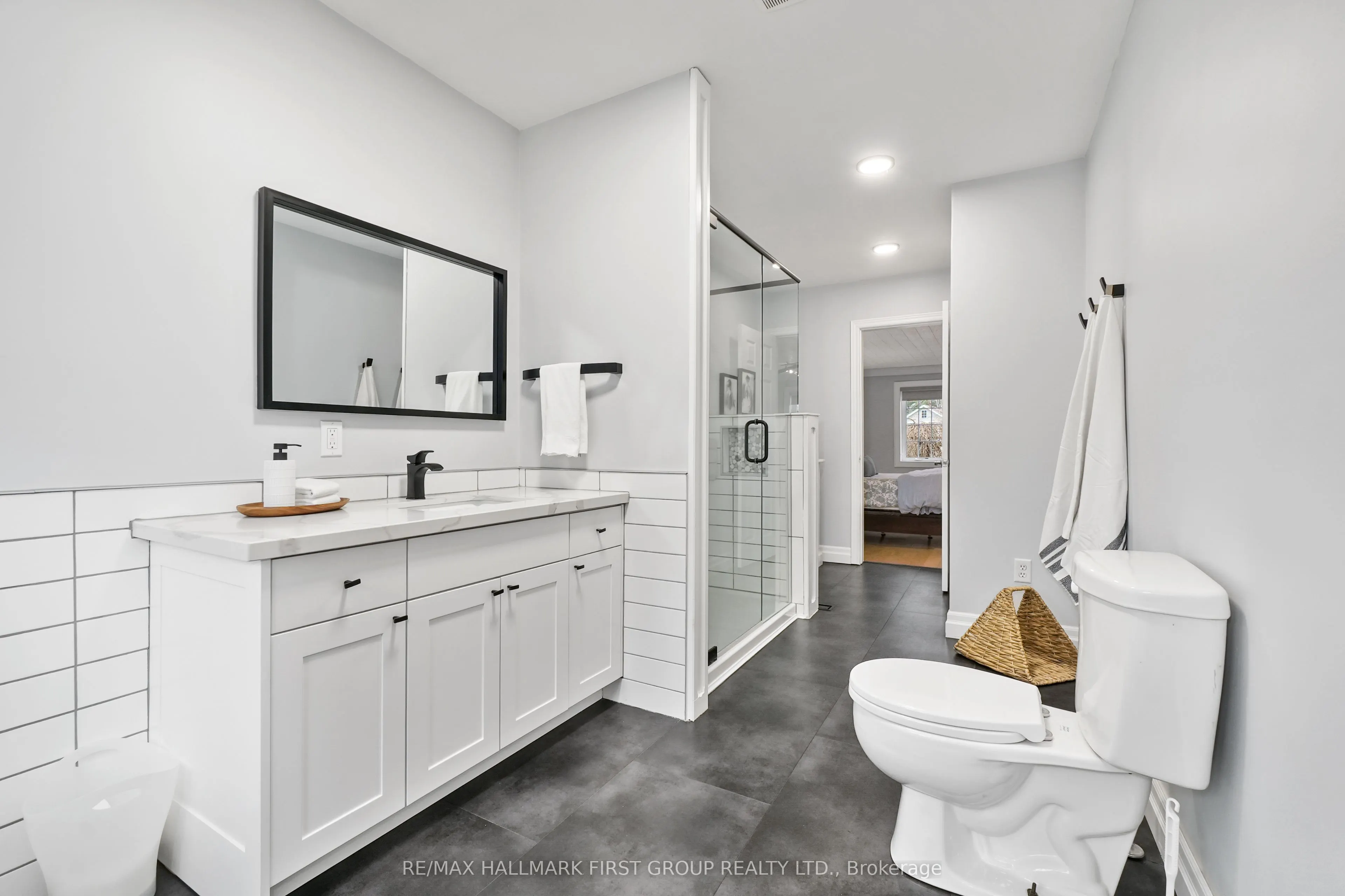3905 Larose Crescent
