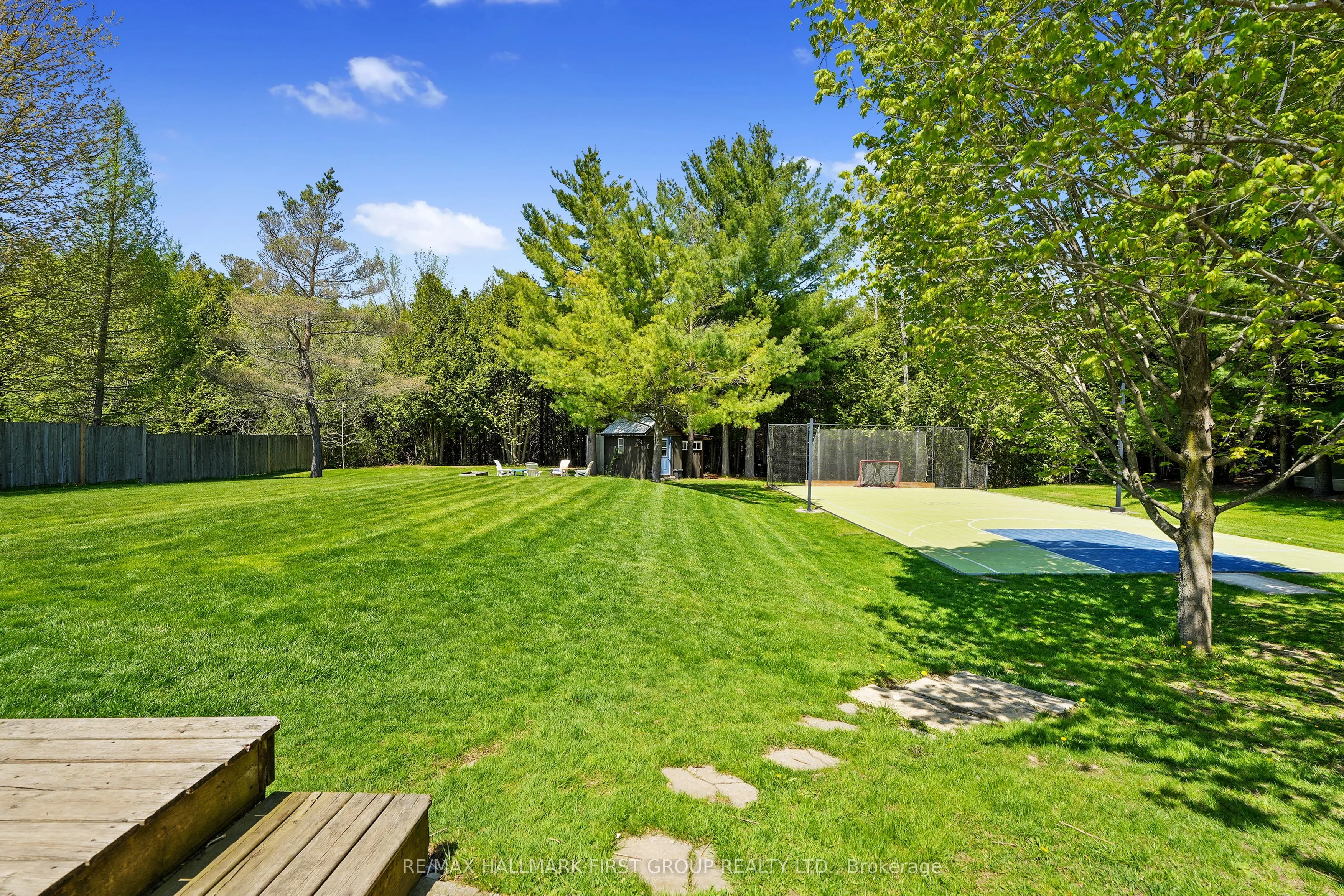 3905 Larose Crescent