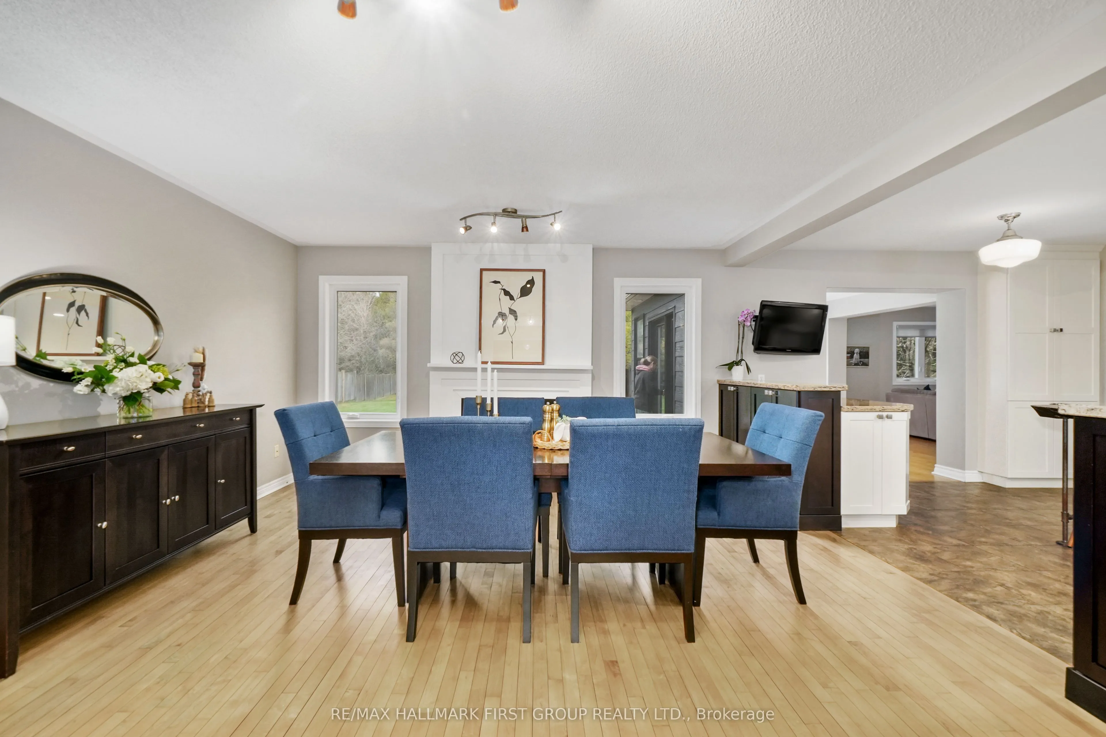 3905 Larose Crescent