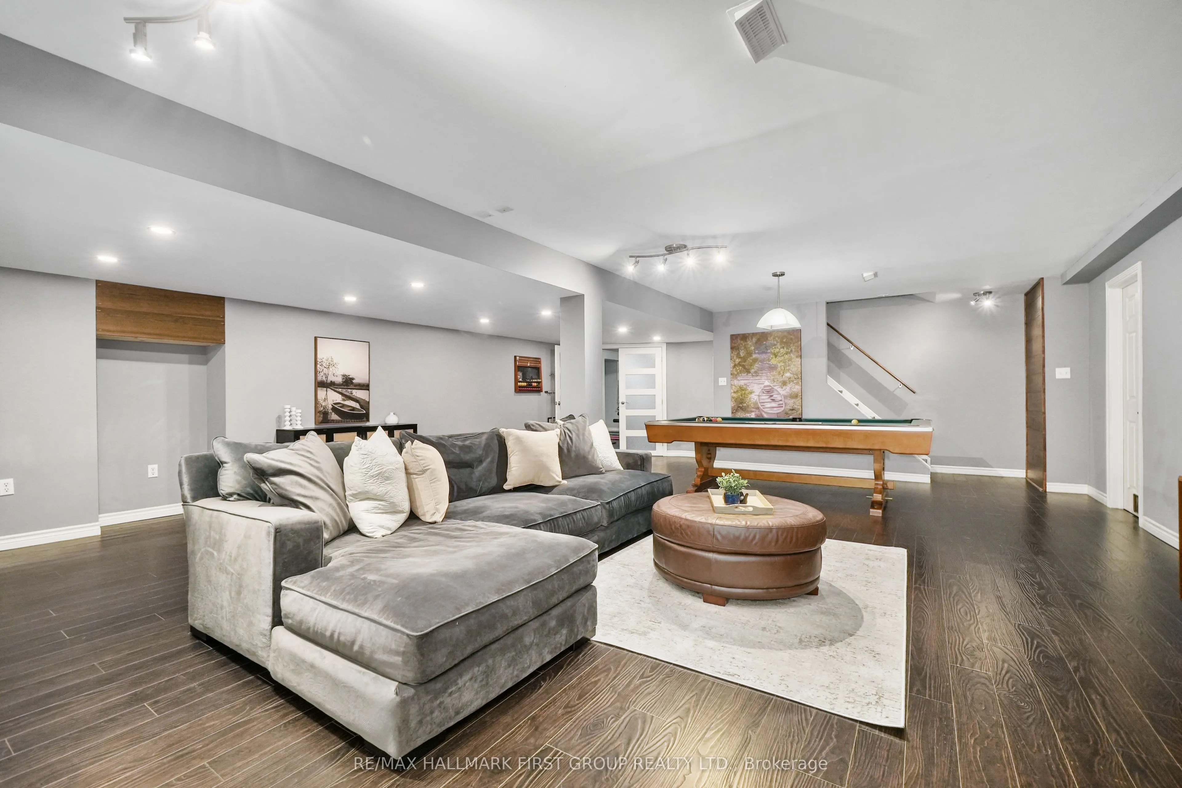 3905 Larose Crescent