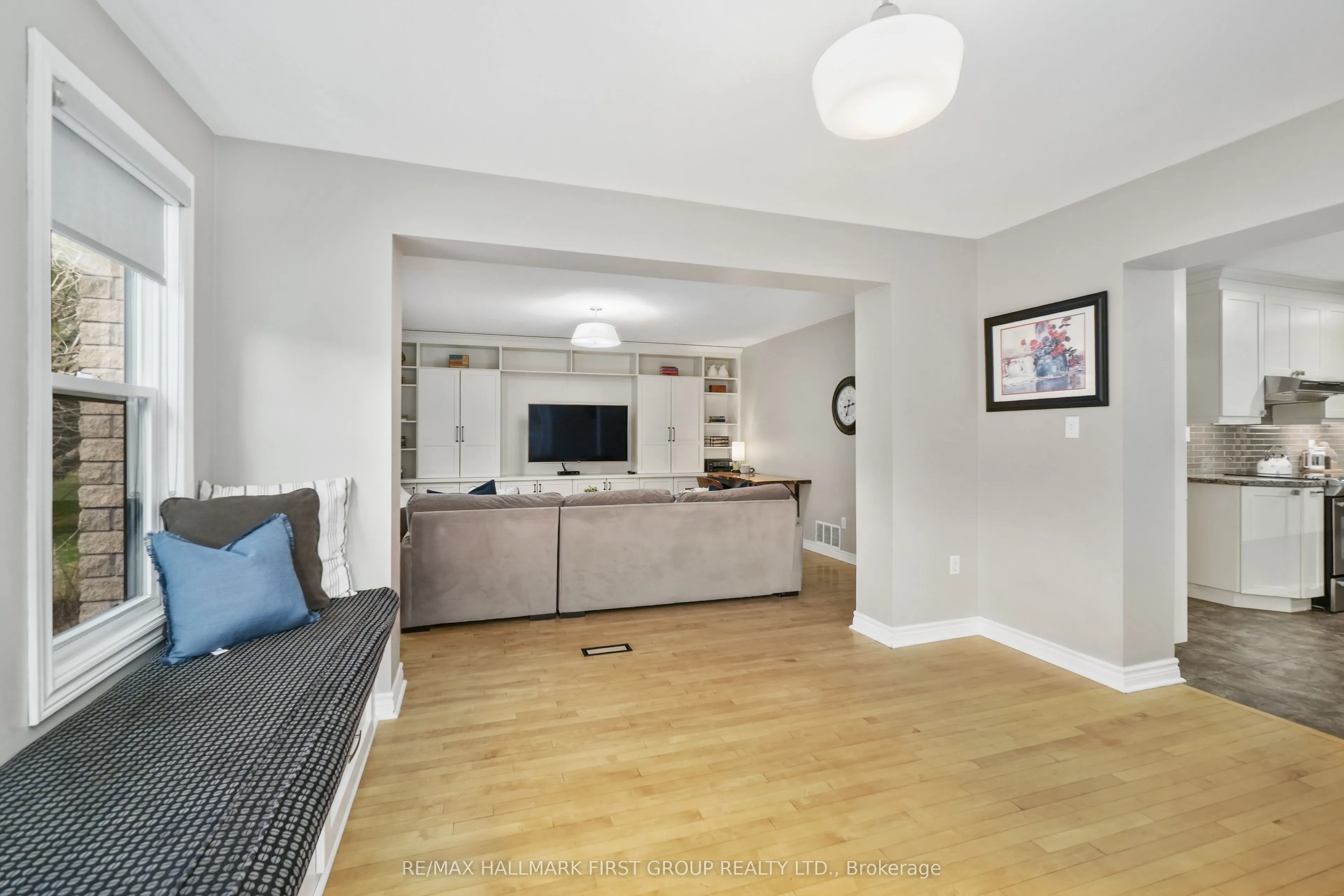3905 Larose Crescent