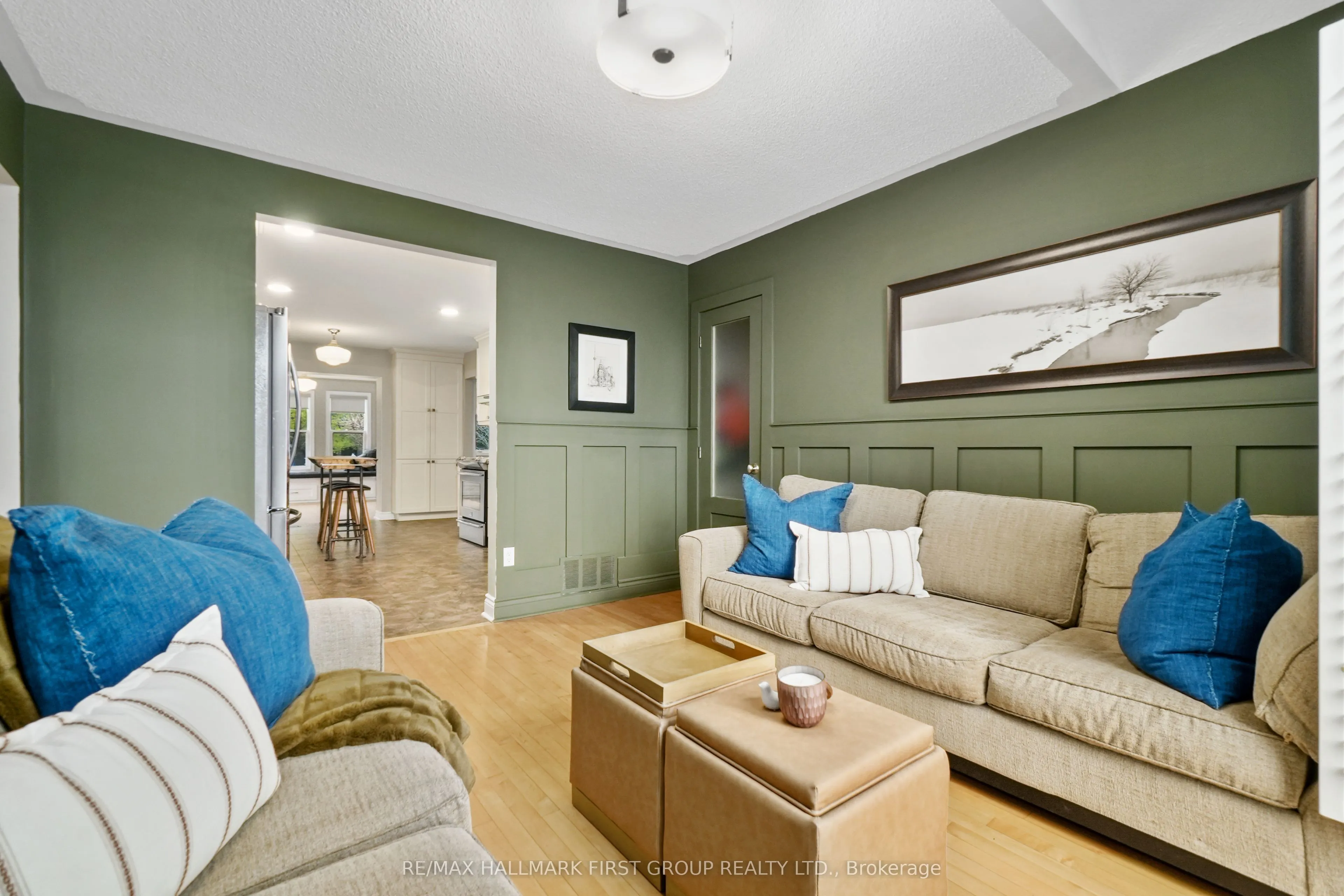 3905 Larose Crescent