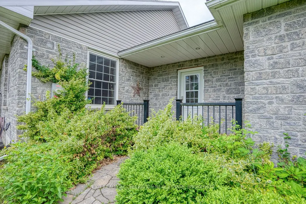 390 Denridge Road