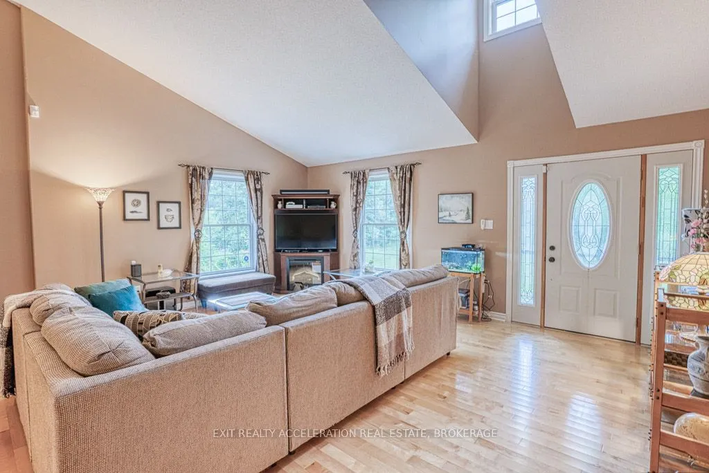 390 Denridge Road