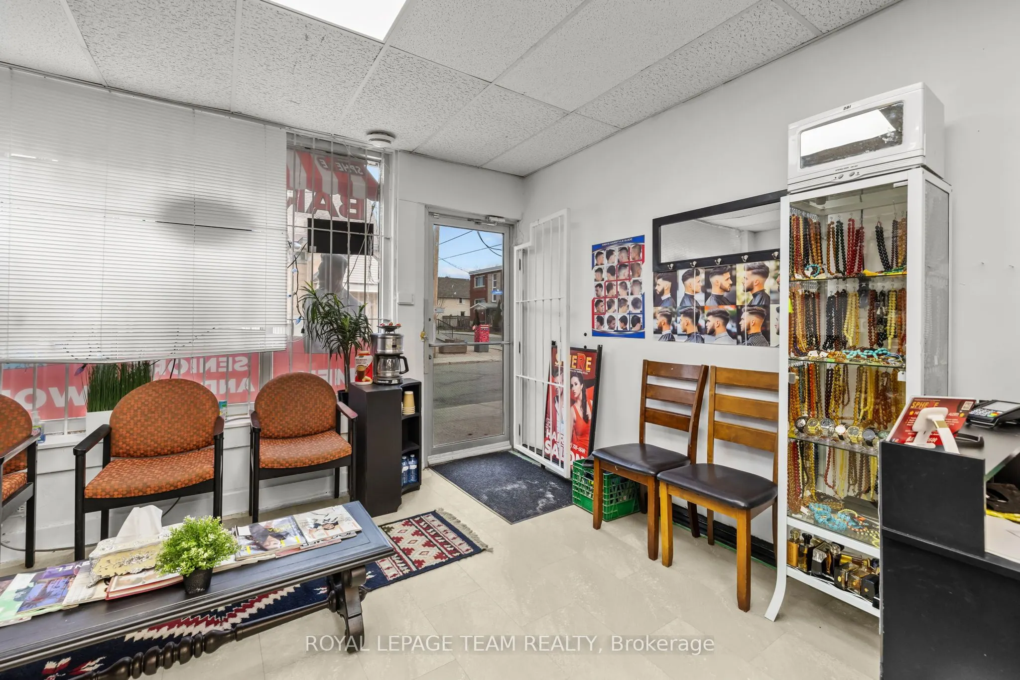 60 Lyndale Avenue, #B