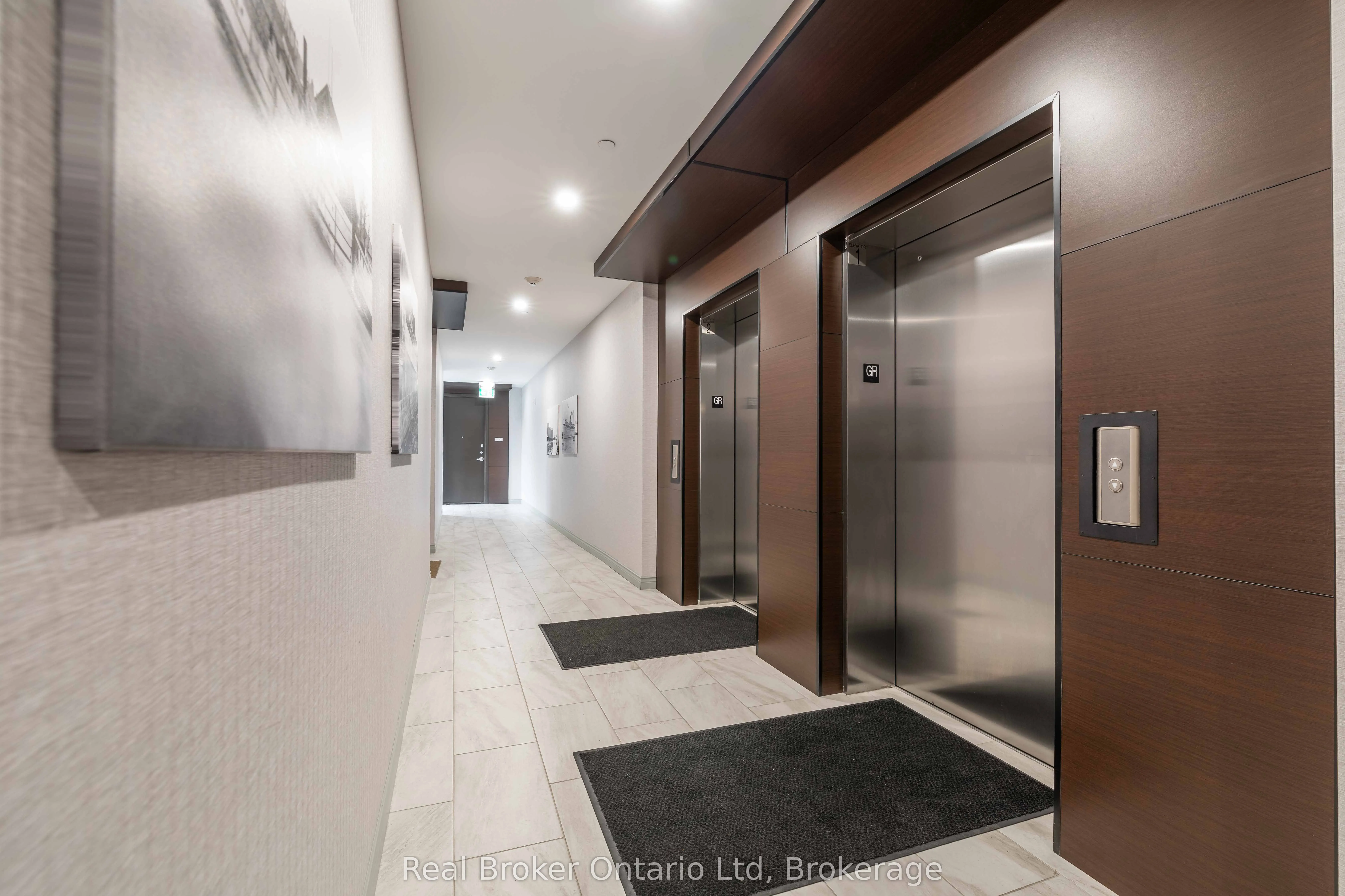 80 9th Street E, #105