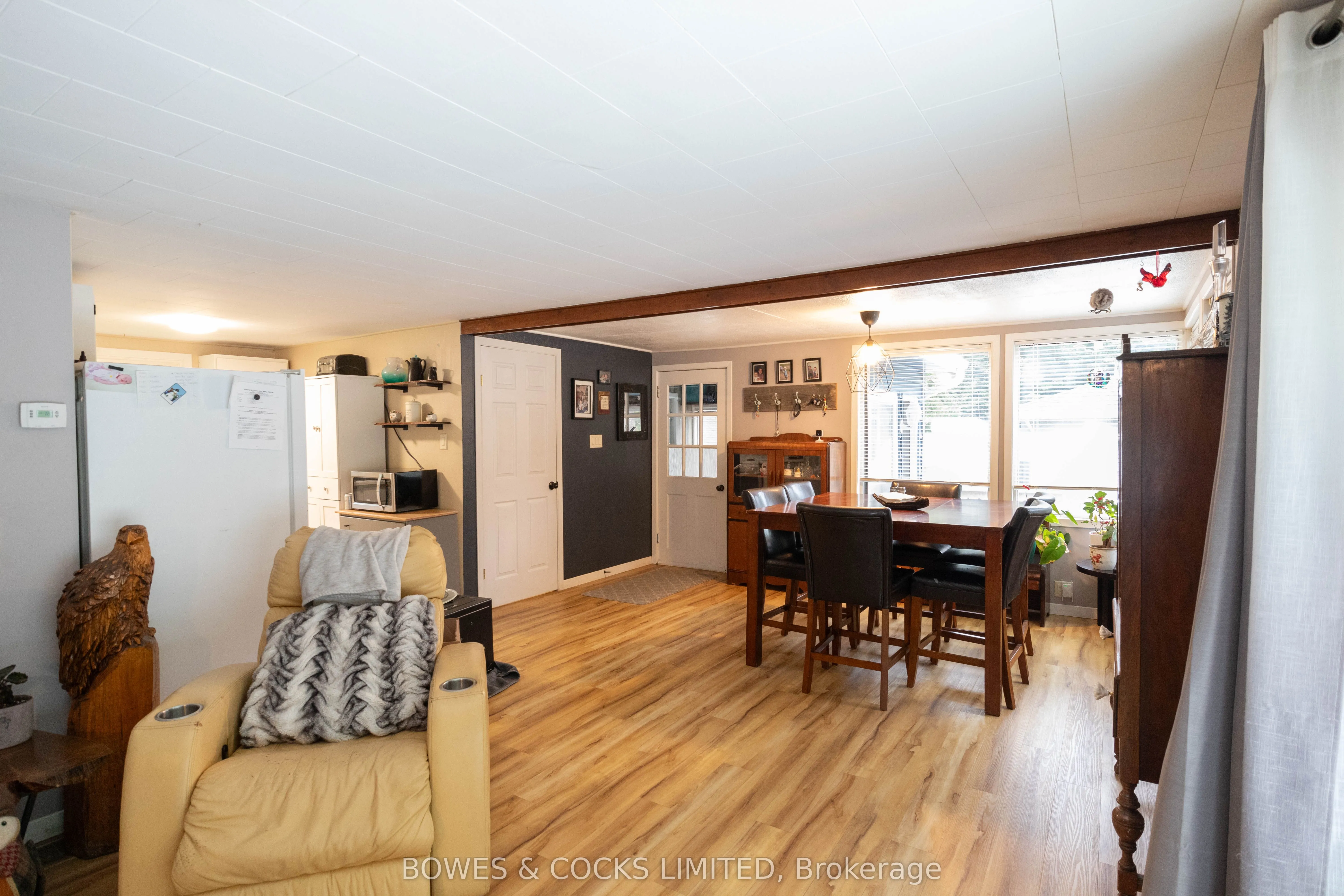 1545 Westview Crescent