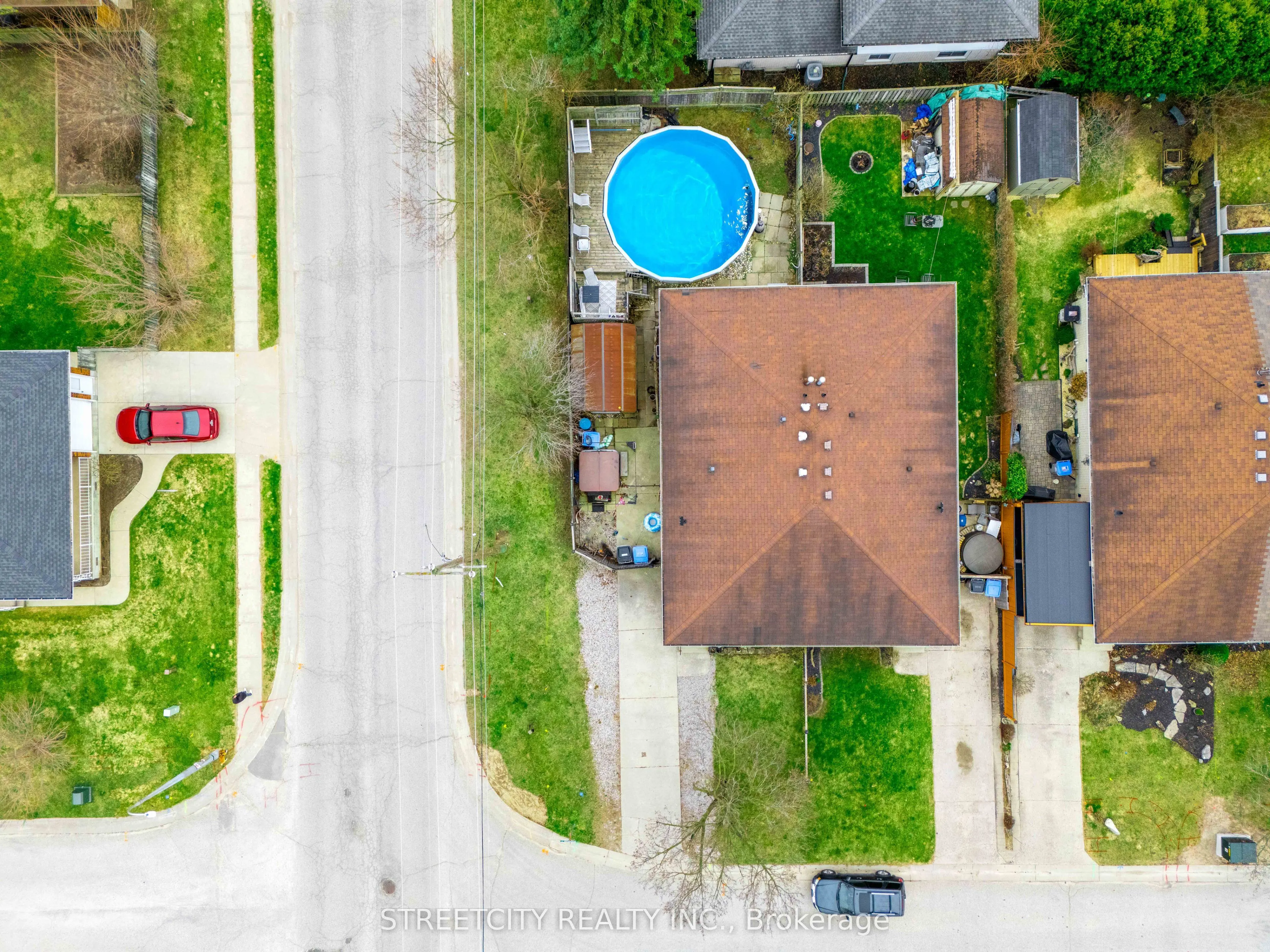 54 Brennan Drive N