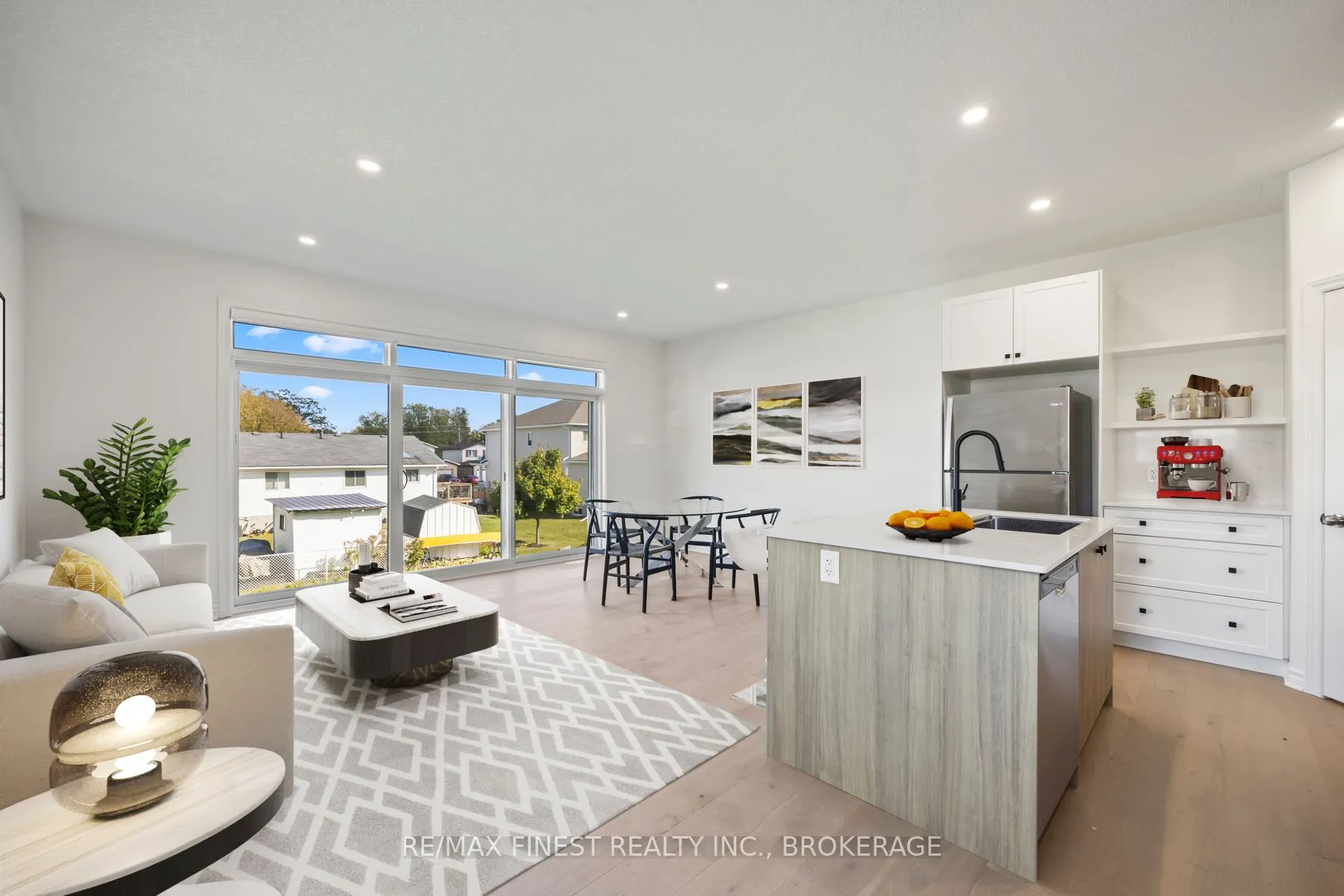 215 HERITAGE PARK Drive