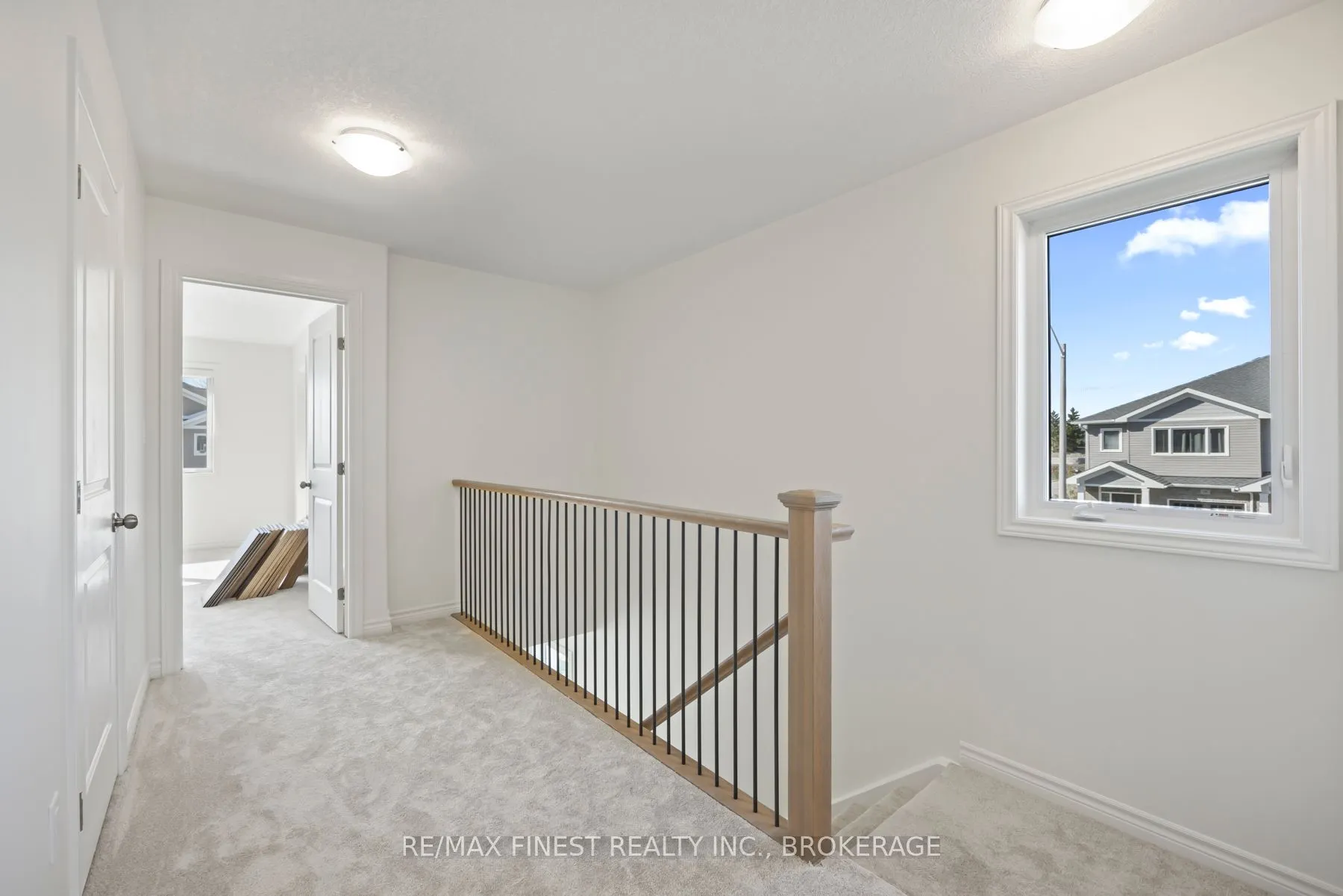 215 HERITAGE PARK Drive