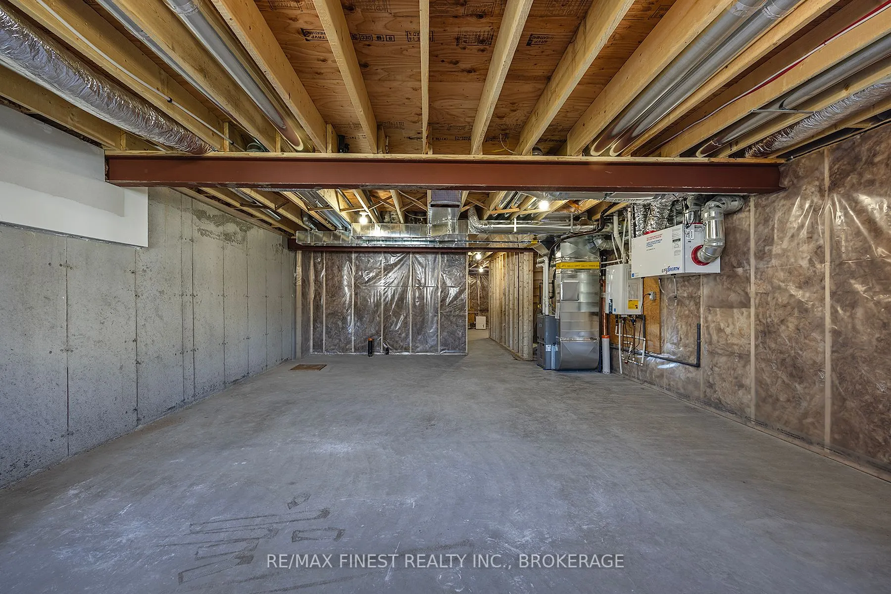 215 HERITAGE PARK Drive