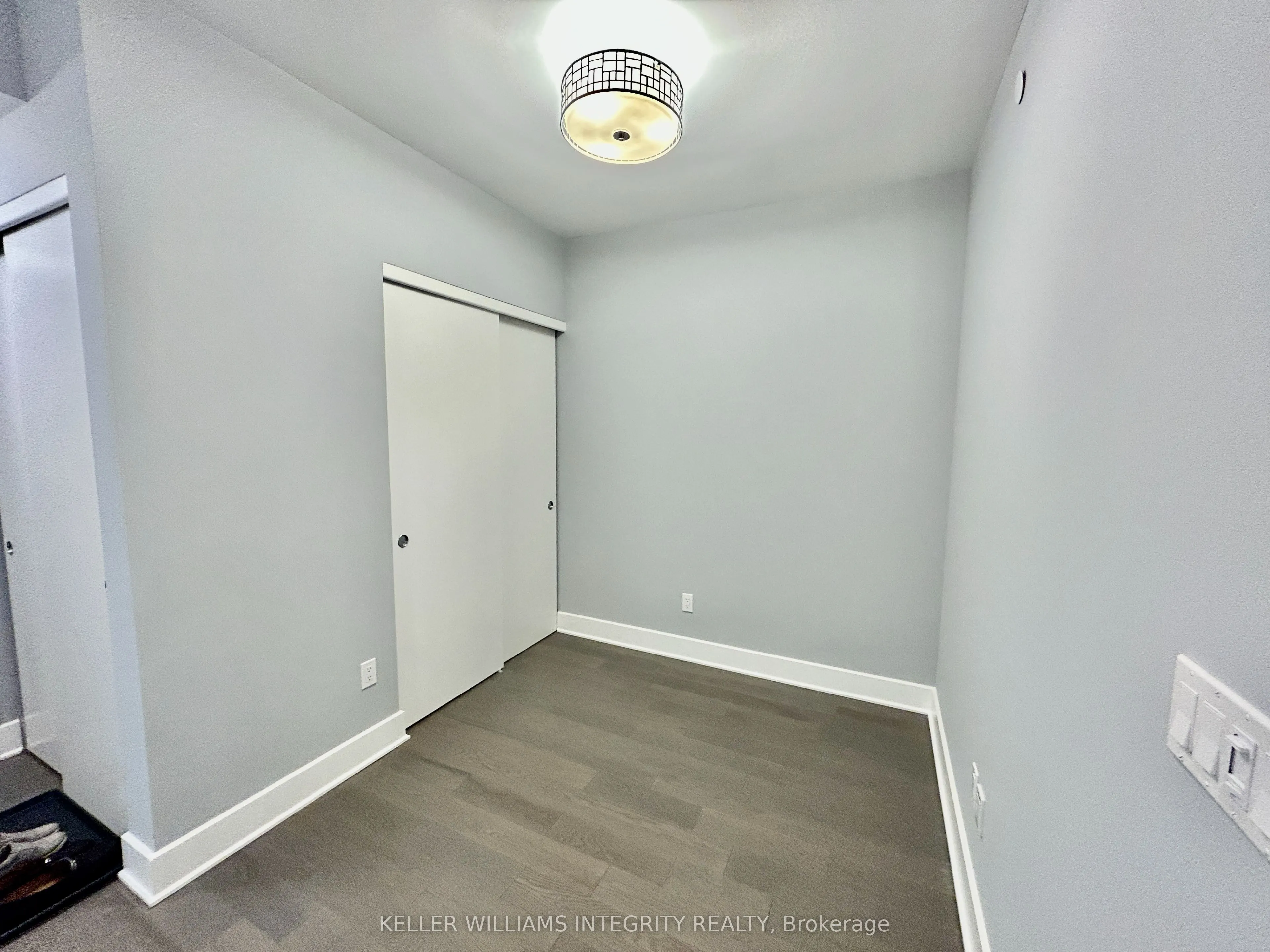 255 Bay Street #506