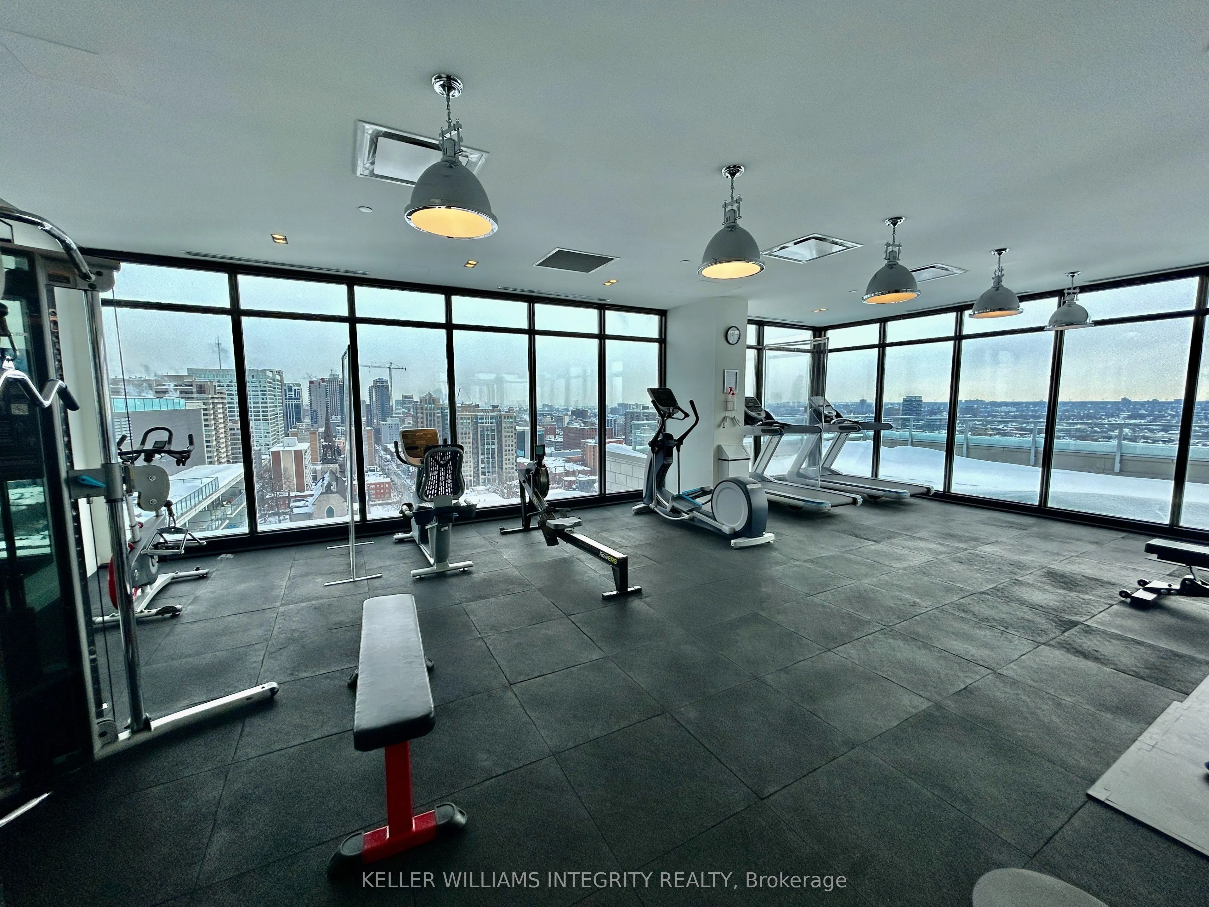 255 Bay Street #506