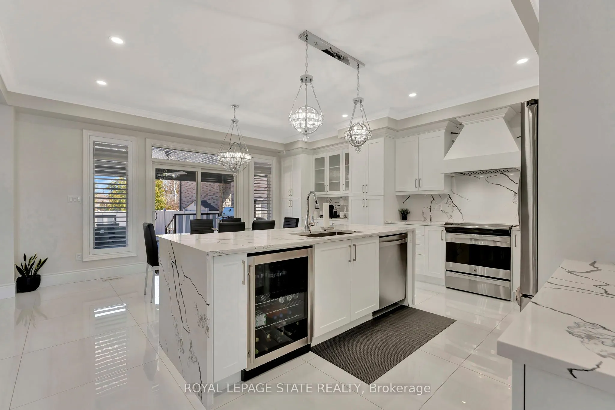 7 Bernini Court