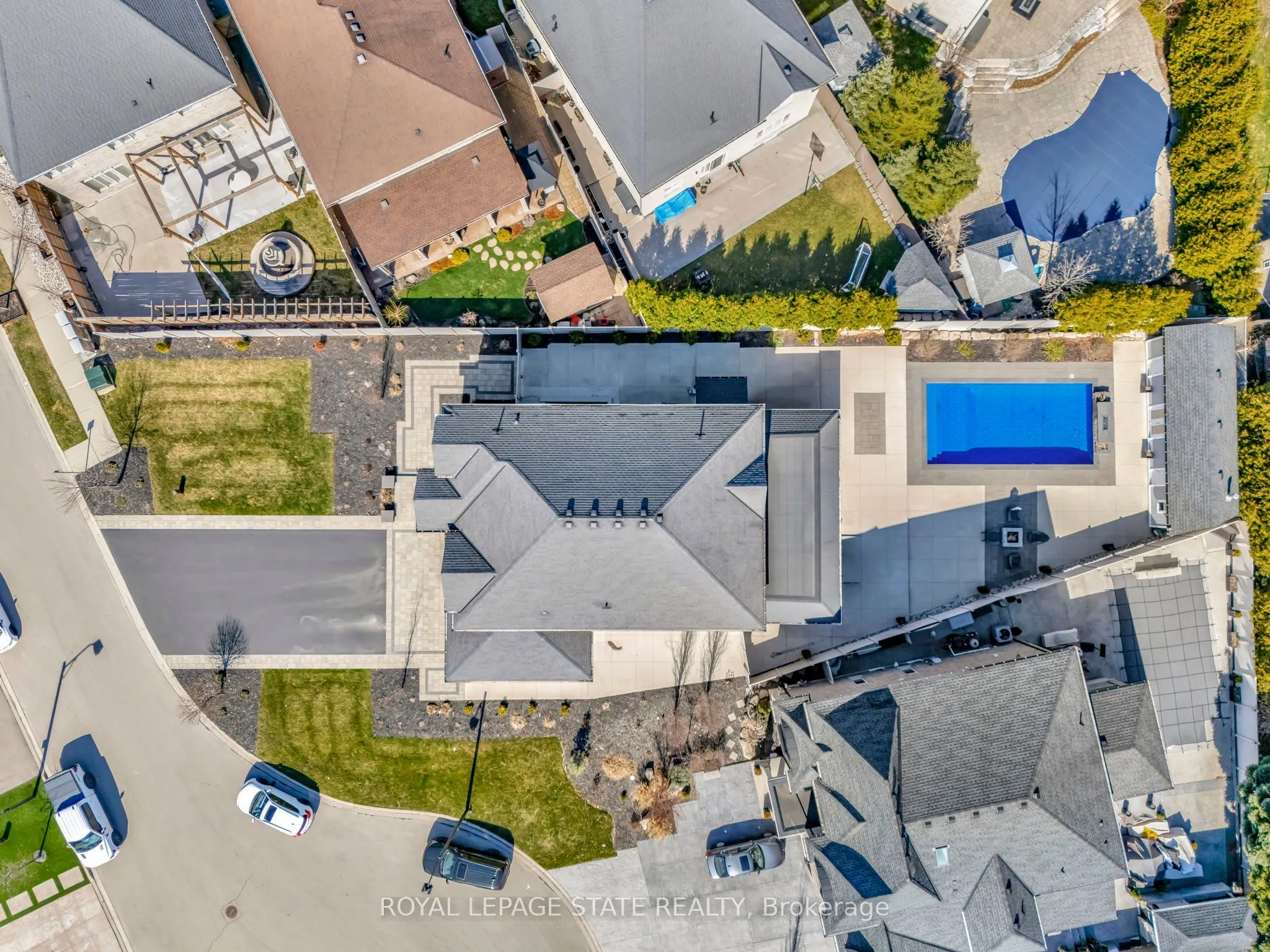 7 Bernini Court