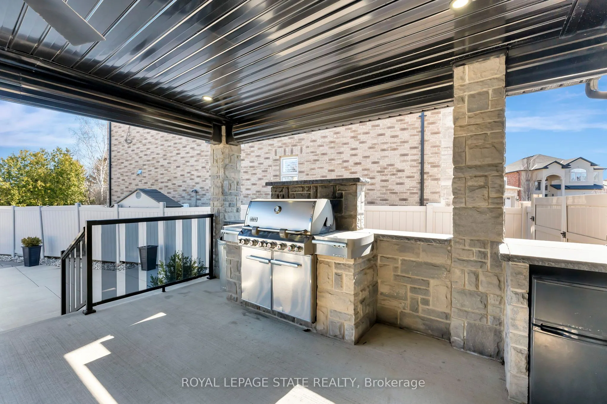 7 Bernini Court