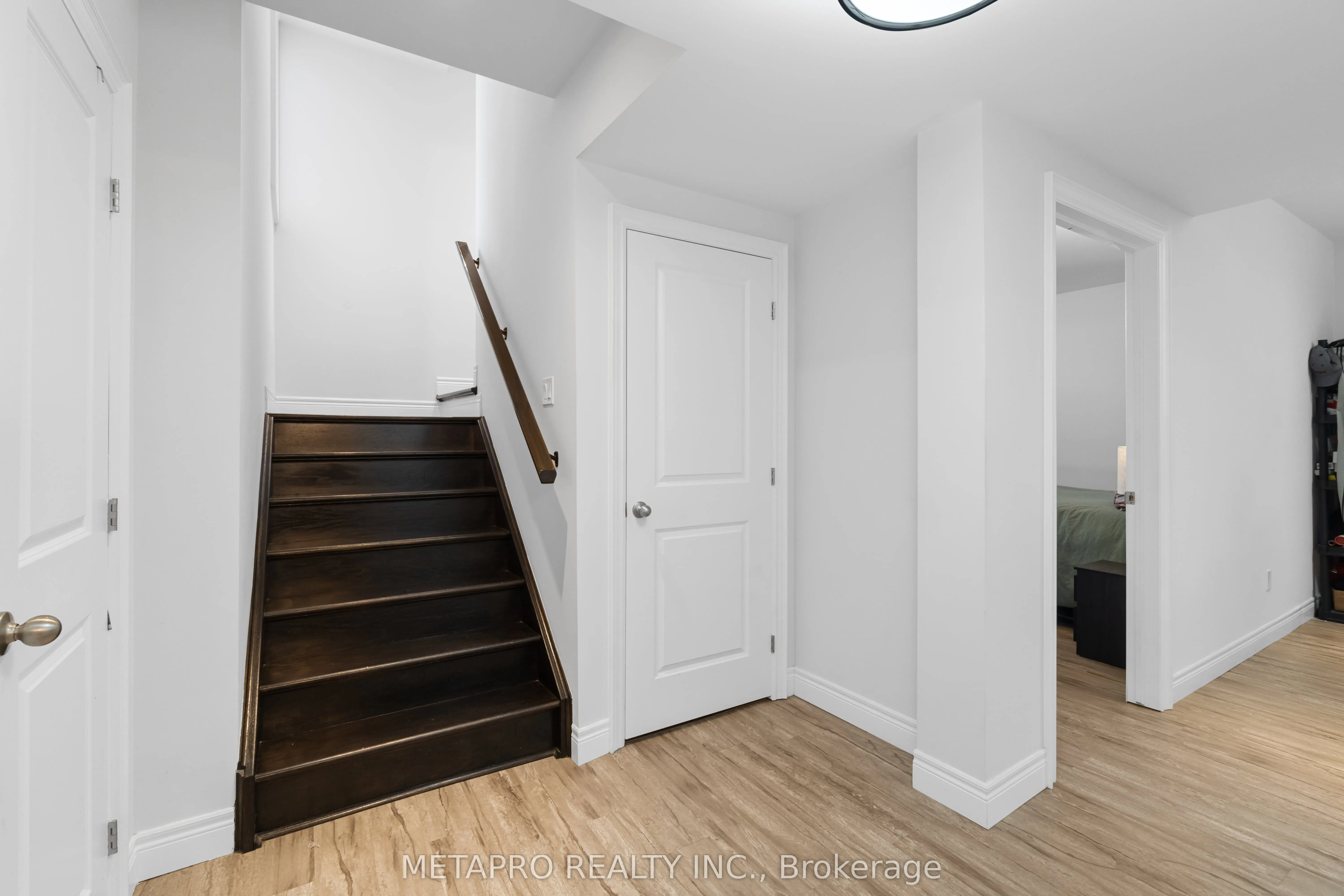 43 Riesling Court