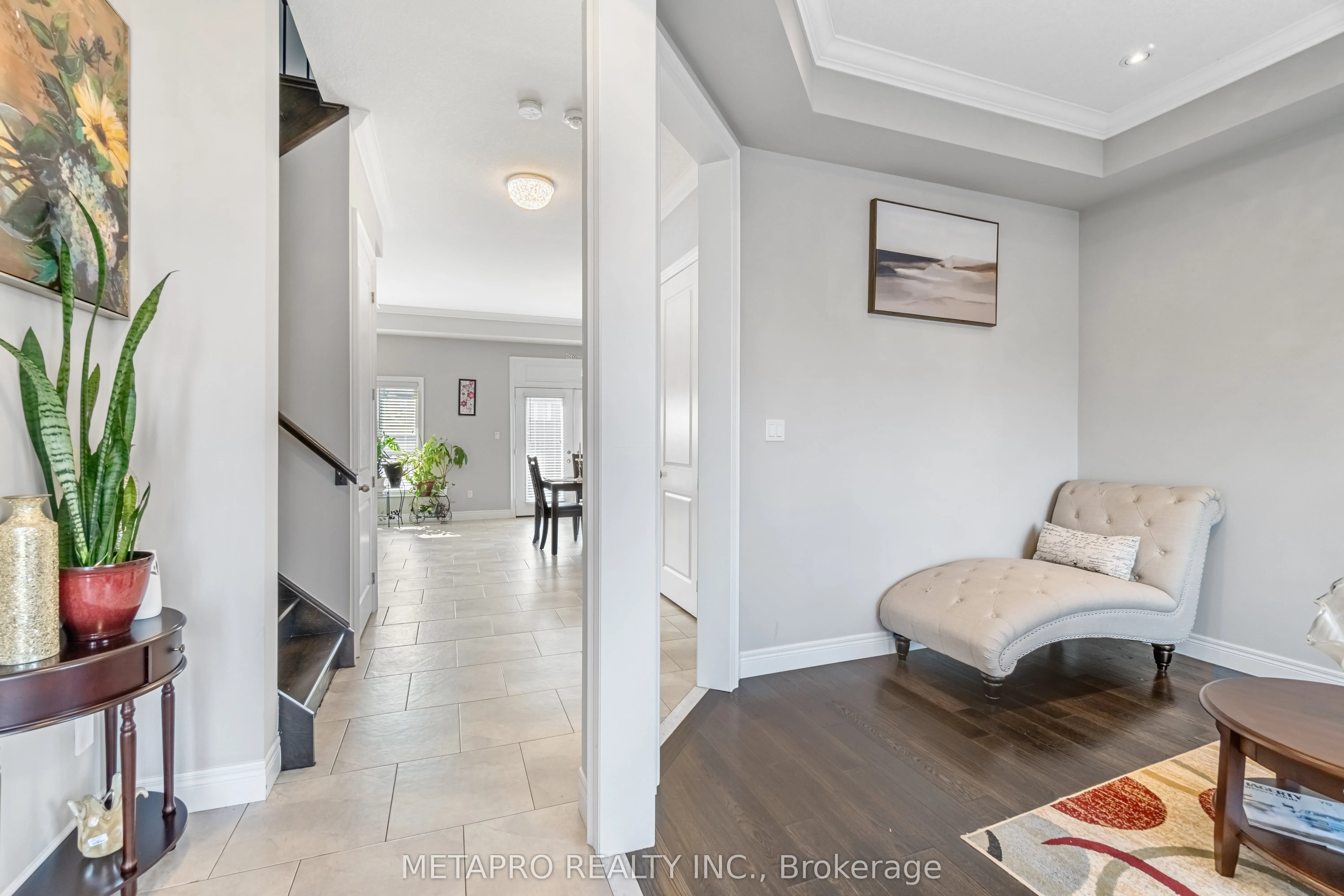 43 Riesling Court