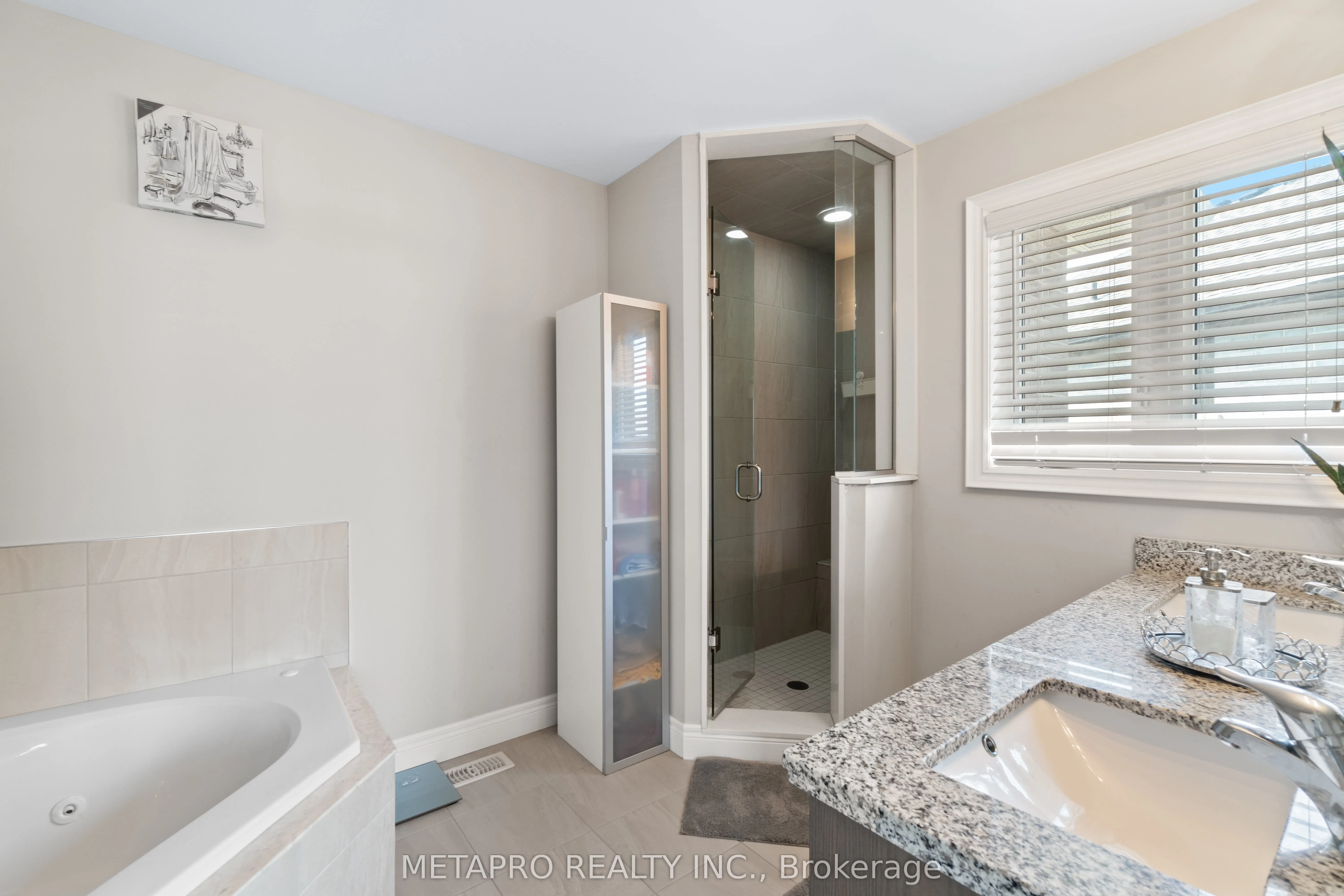 43 Riesling Court