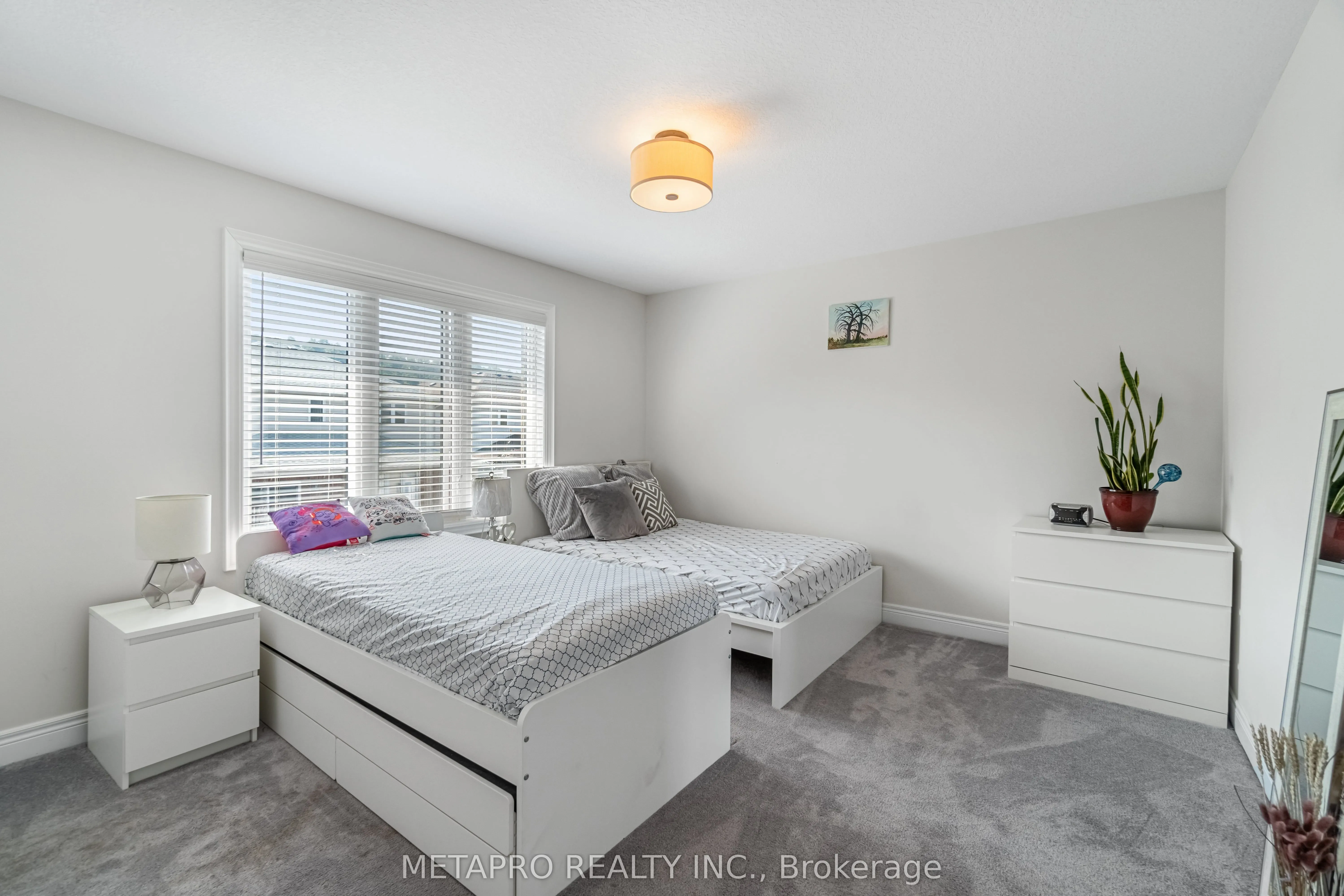 43 Riesling Court